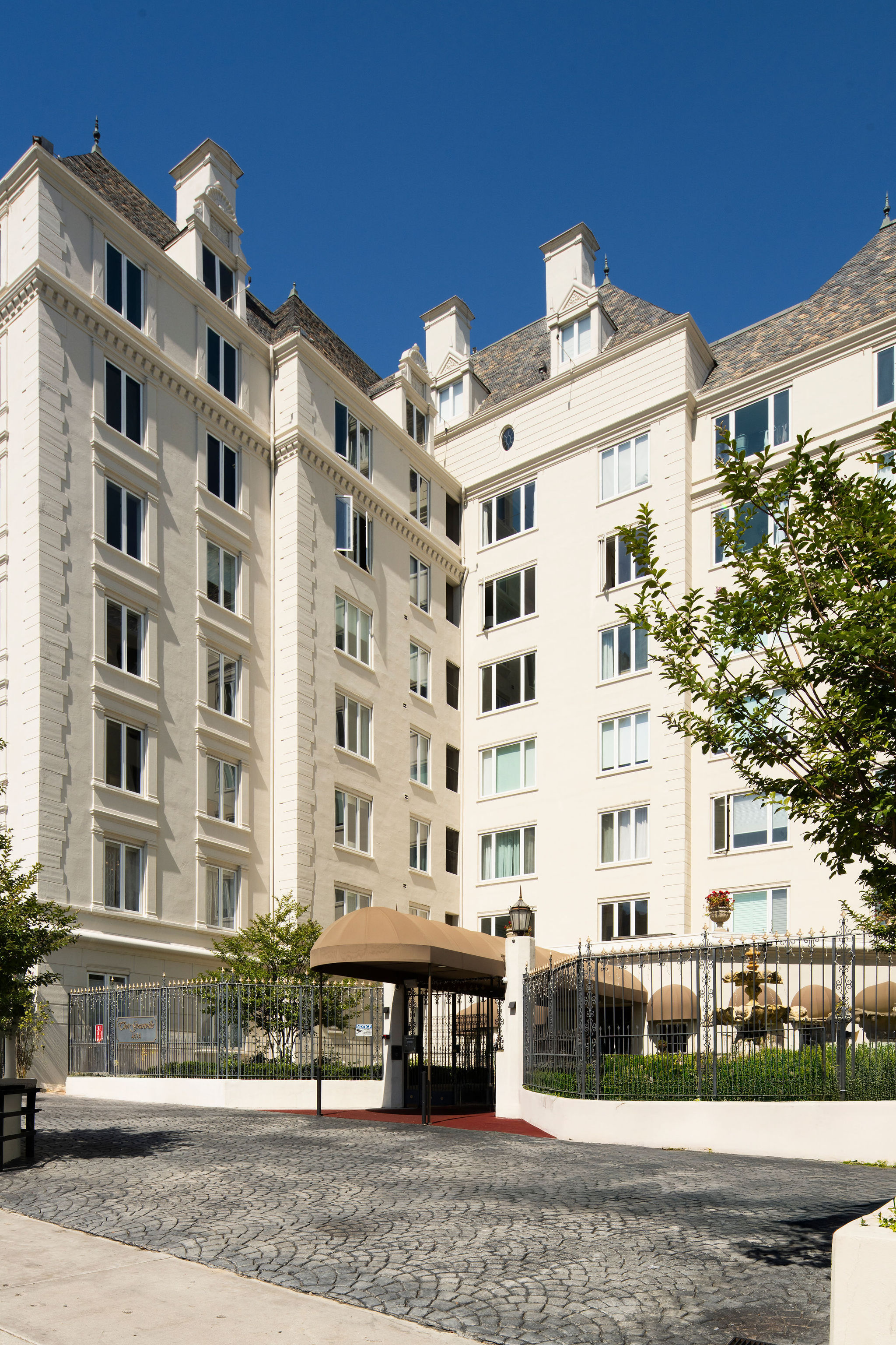  1424 N Crescent Heights Blvd - 物件實景