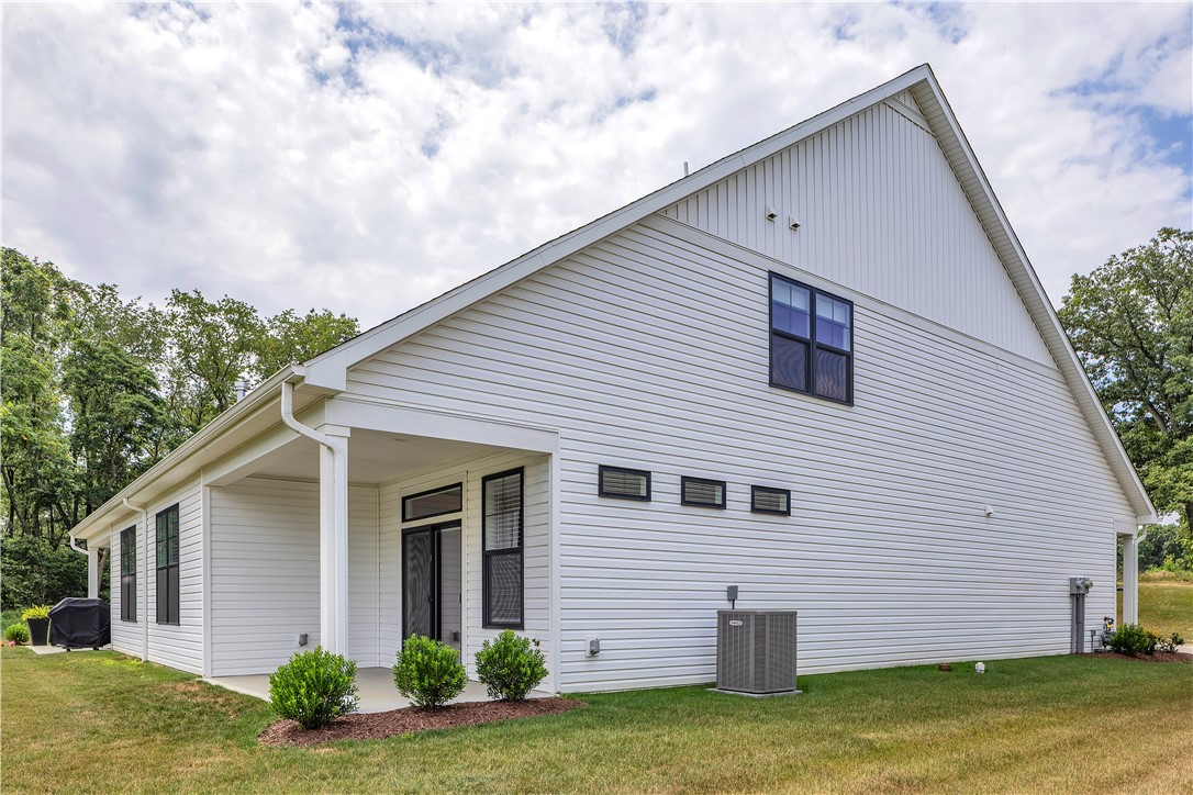 Jackson Twp, Pennsylvania, 16033, United States, 3 Bedrooms Bedrooms, ,3 BathroomsBathrooms,Residential,For Sale,1911029