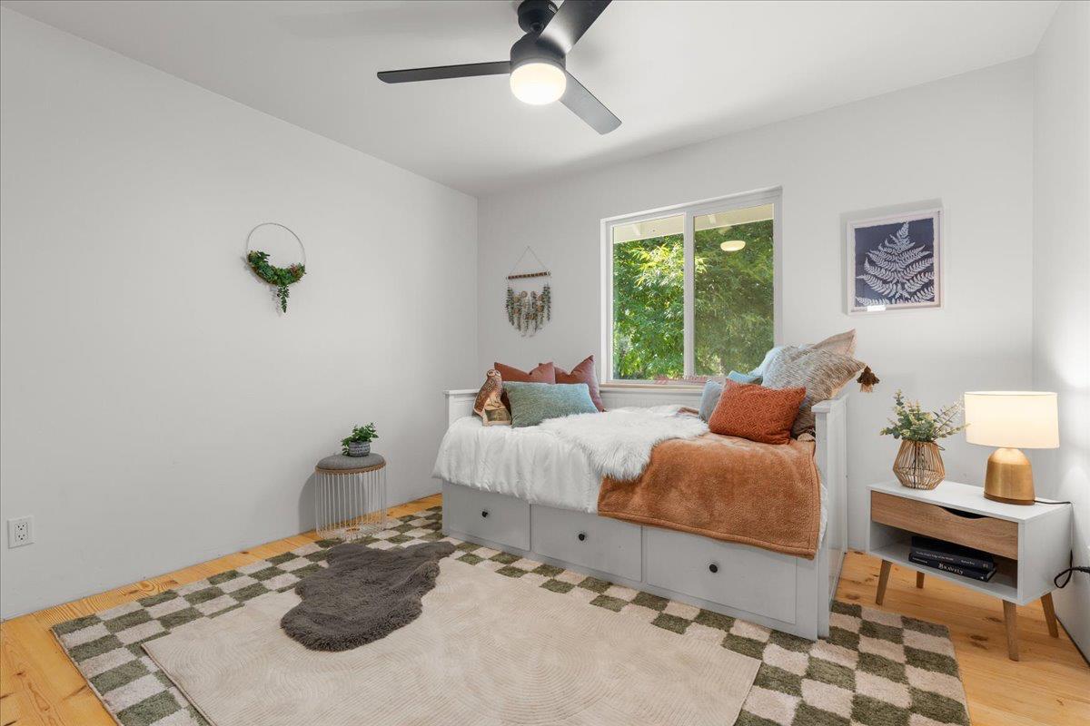 Nevada City, California, 95959, United States, 4 Bedrooms Bedrooms, ,2 BathroomsBathrooms,Residential,For Sale,1916710