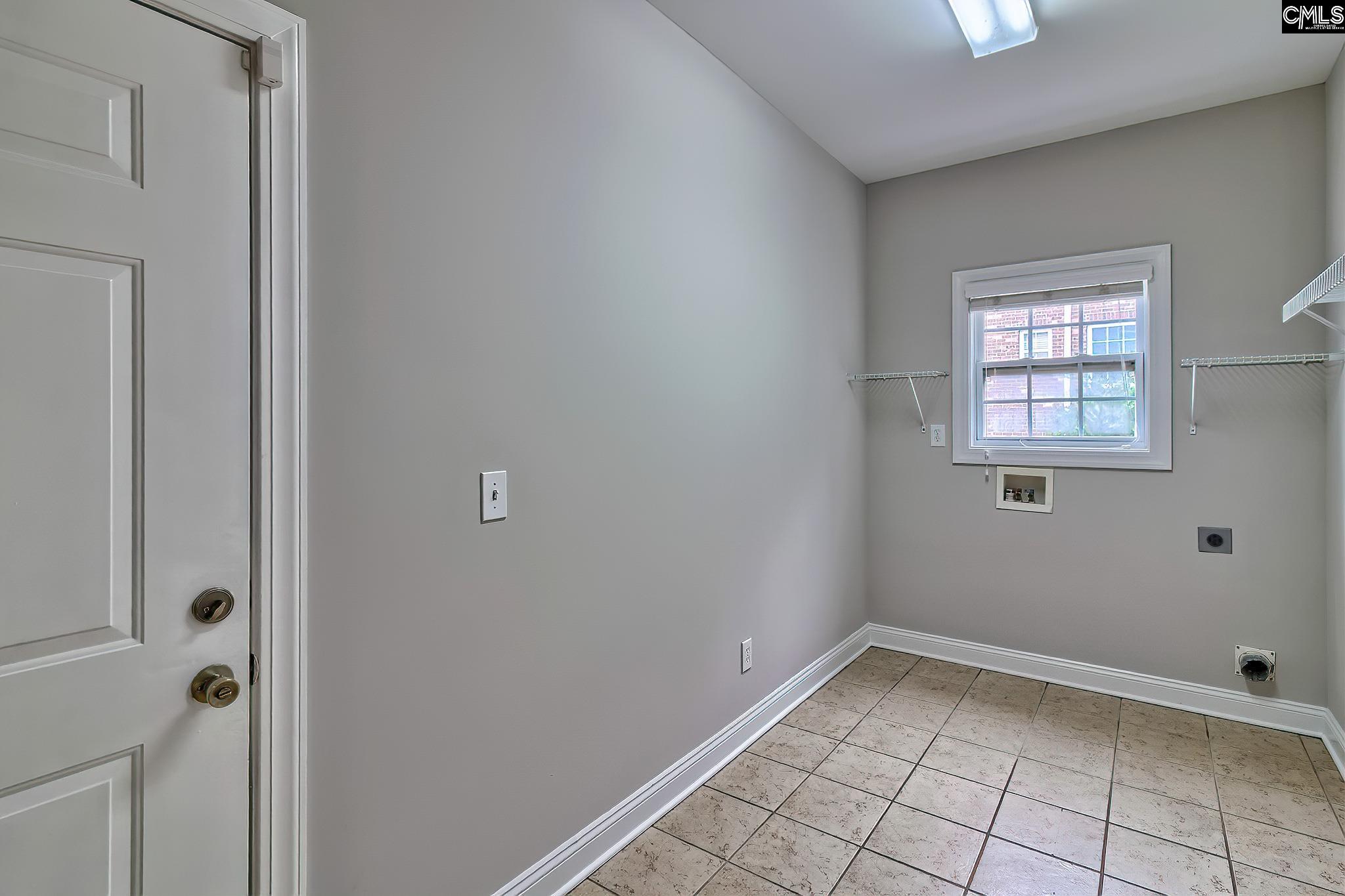 Lexington, South Carolina, 29072, United States, 6 Bedrooms Bedrooms, ,4 BathroomsBathrooms,Residential,For Sale,1912696