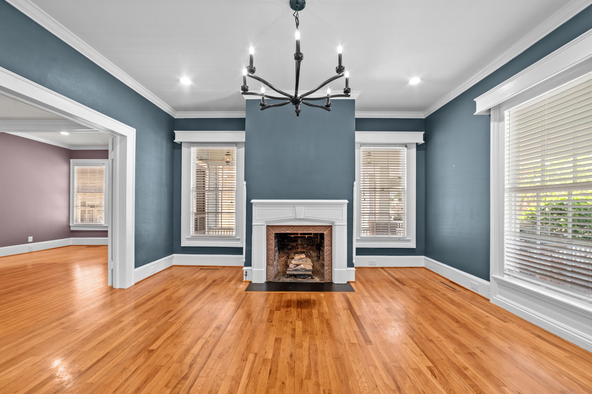 Washington, North Carolina, 27889, United States, 5 Bedrooms Bedrooms, ,3 BathroomsBathrooms,Residential,For Sale,1869236
