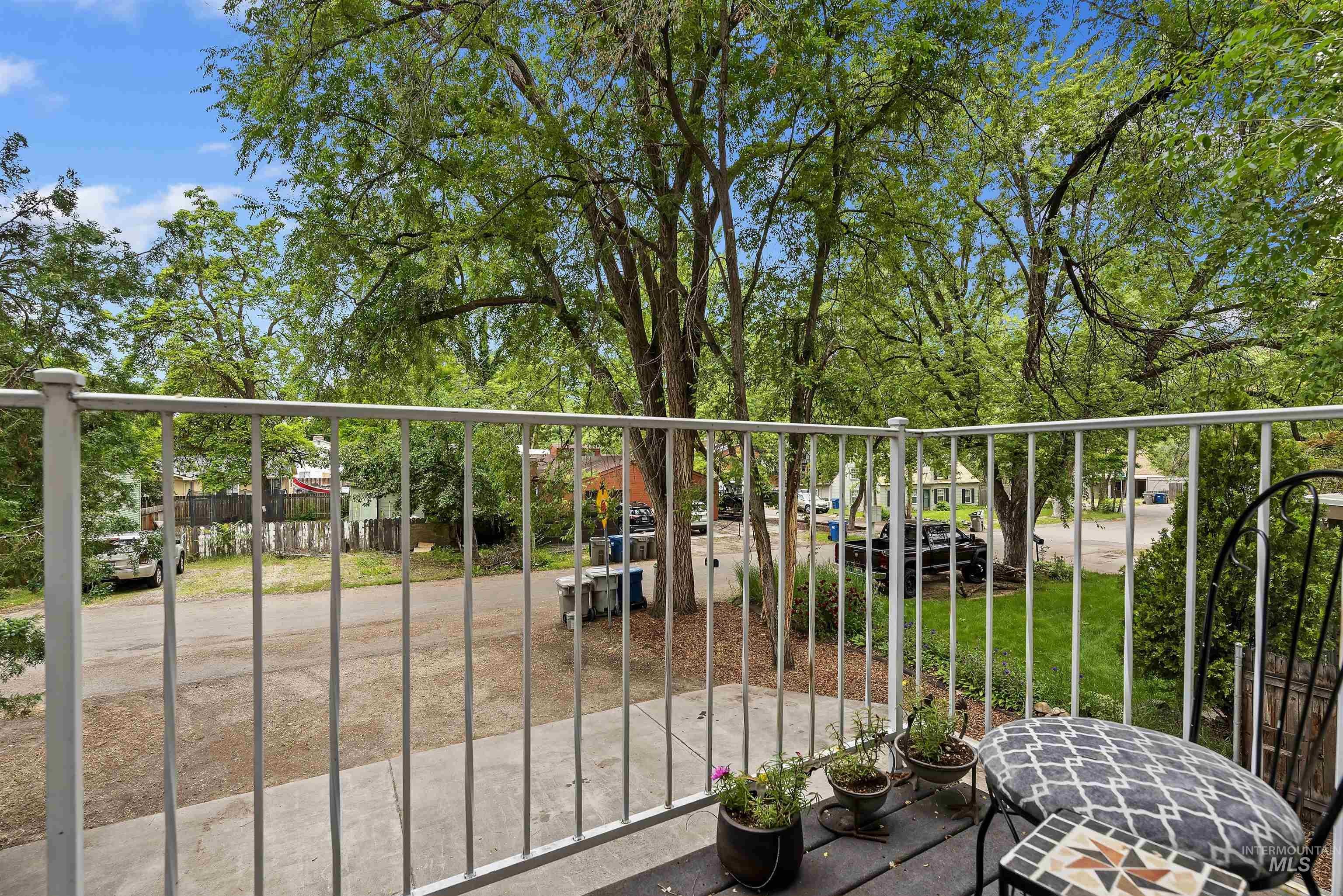 2322 Smith Ave, Boise, Idaho, 83702, United States, 4 Bedrooms Bedrooms, ,3 BathroomsBathrooms,Residential,For Sale,2322 Smith Ave,1433750