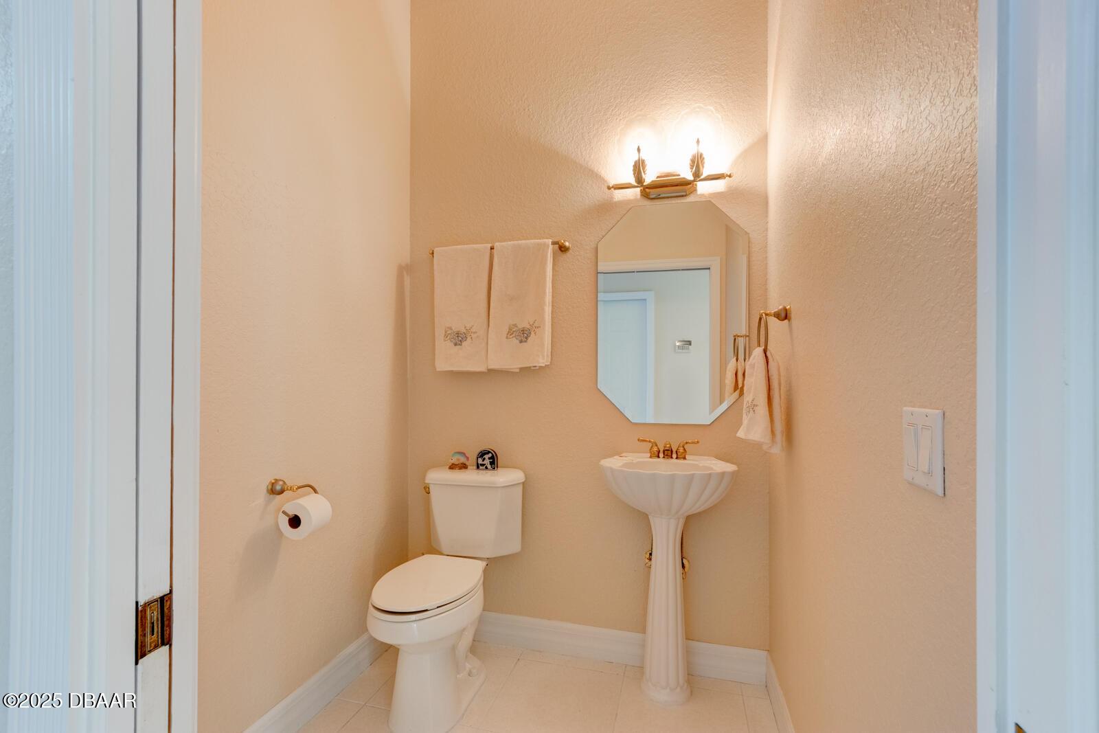 Ormond Beach, Florida, 32174, United States, 4 Bedrooms Bedrooms, ,4 BathroomsBathrooms,Residential,For Sale,1991299