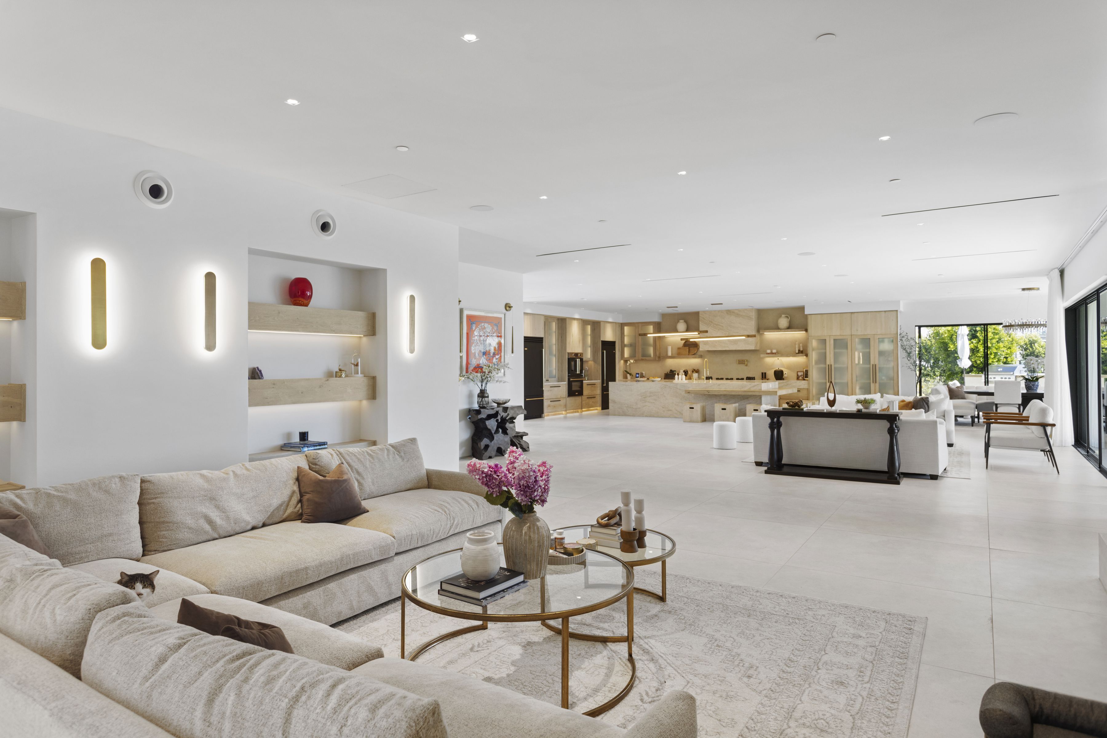  5837 Murphy Way - 物件實景