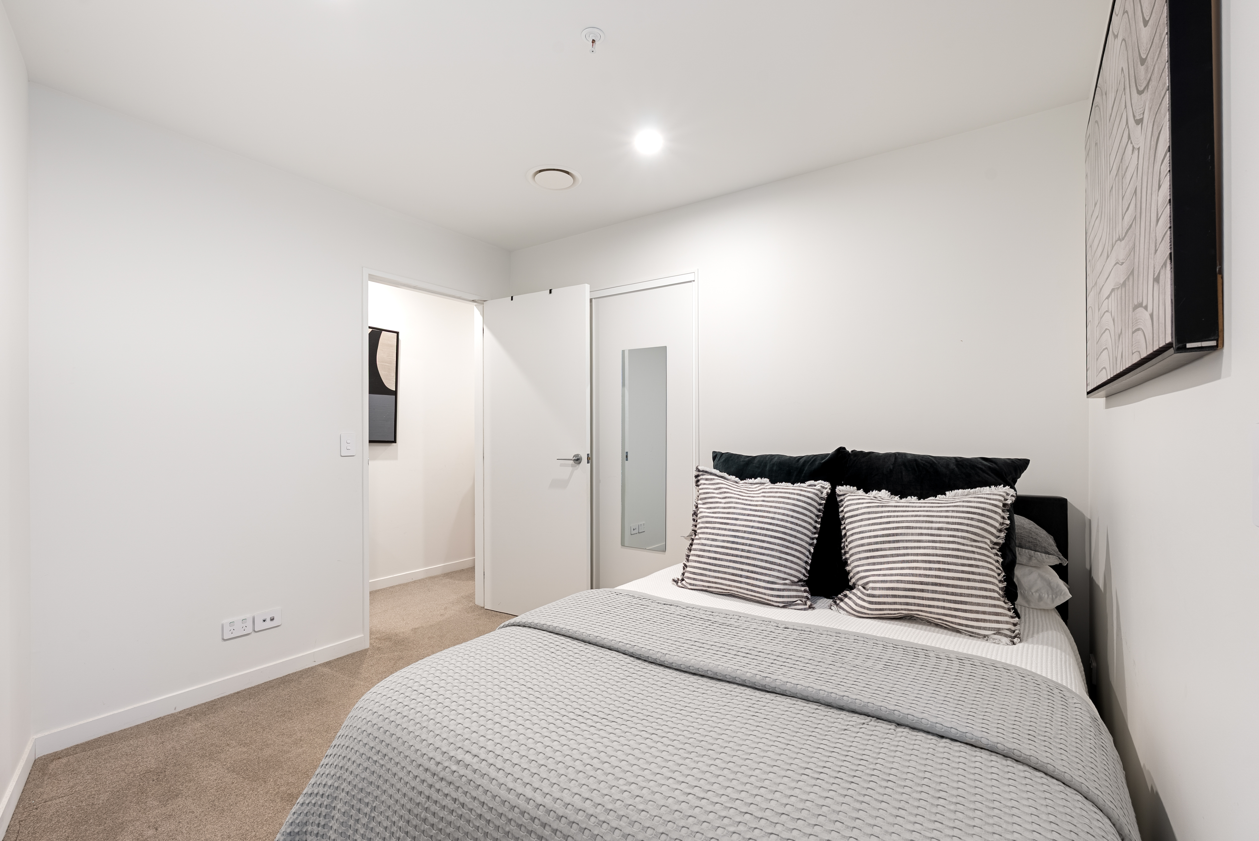  102/212 Willis Street - 物件實景