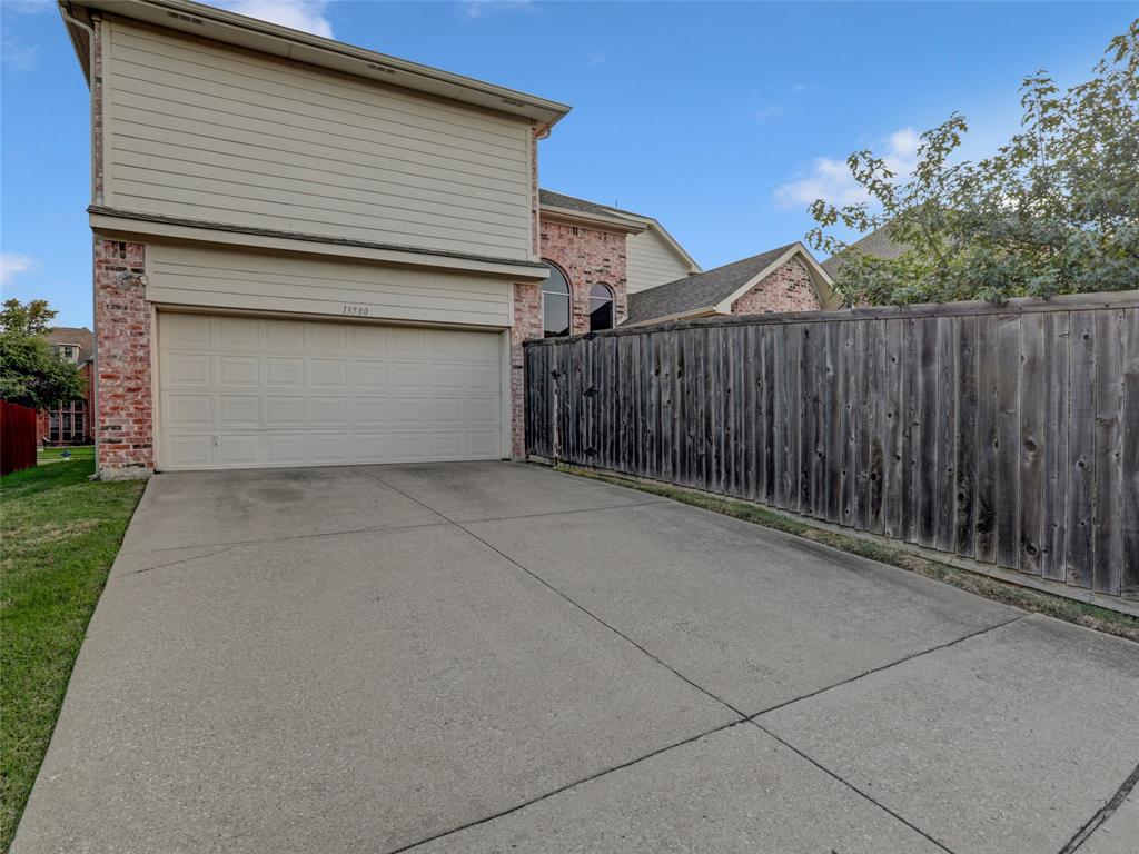 Frisco, Texas, 75035, United States, 4 Bedrooms Bedrooms, ,4 BathroomsBathrooms,Residential,For Sale,1907337