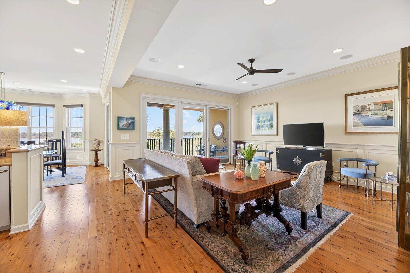 North Charleston, South Carolina, 29405, United States, 2 Bedrooms Bedrooms, ,2 BathroomsBathrooms,Residential,For Sale,2030237