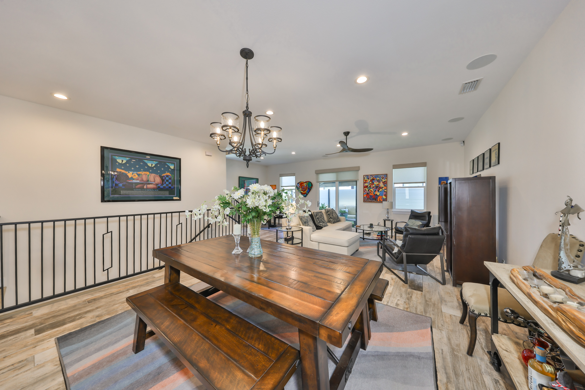 Tampa, Florida, 36611, United States, 3 Bedrooms Bedrooms, ,4 BathroomsBathrooms,Residential,For Sale,1931237