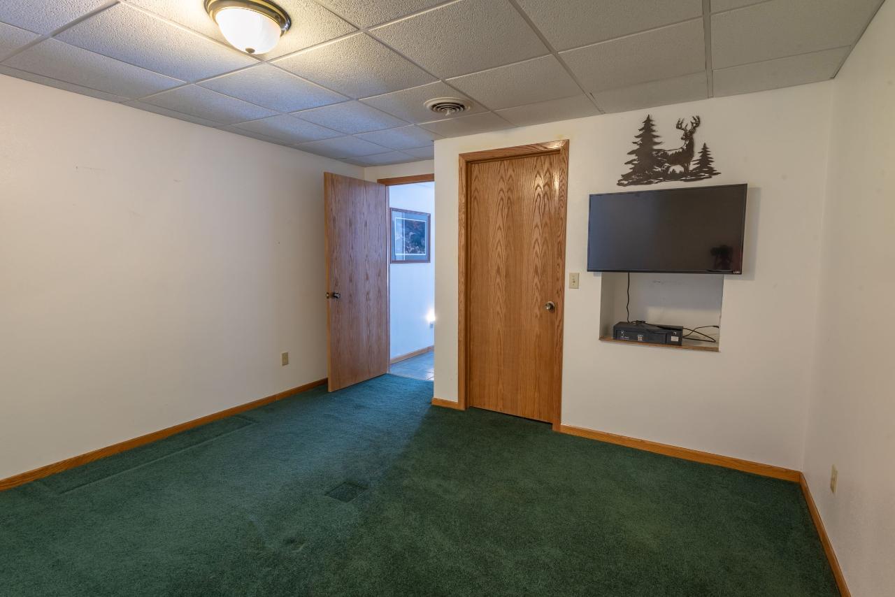 Laona, Wisconsin, 54541, United States, 4 Bedrooms Bedrooms, ,4 BathroomsBathrooms,Residential,For Sale,1801310