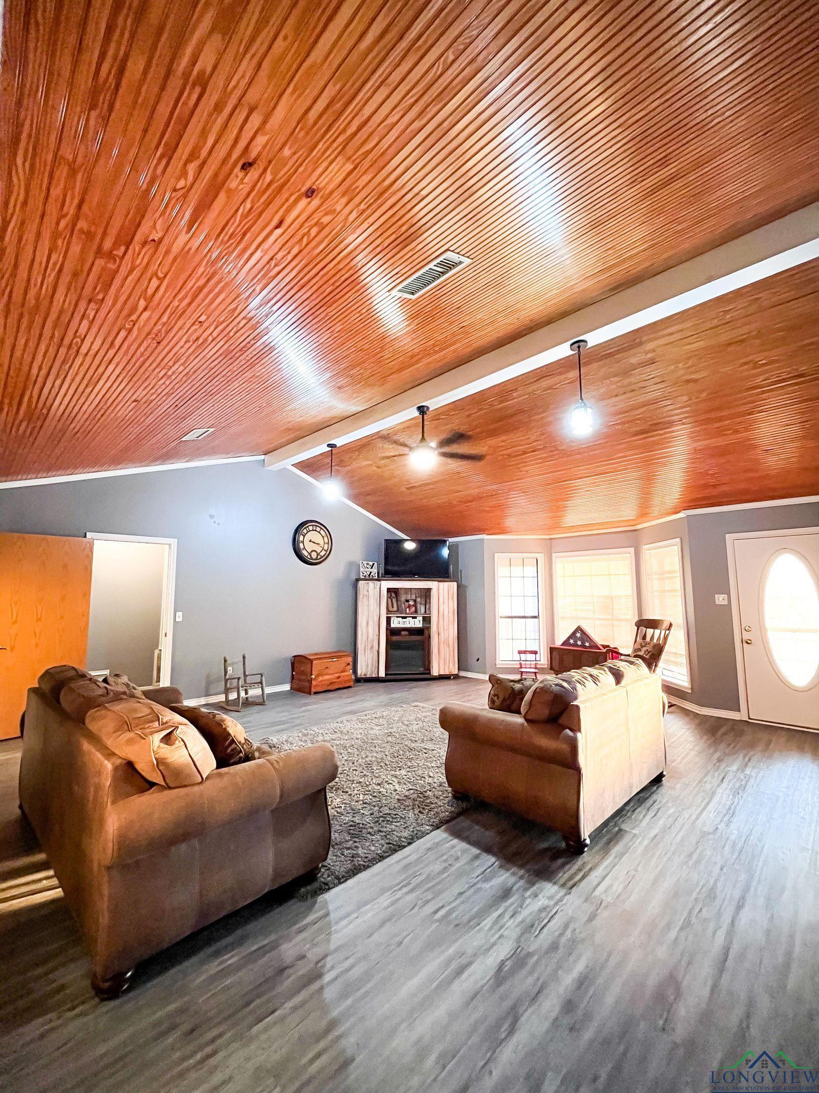 5660-01 Texas Highway 8, Linden, Texas, 75563, United States, 4 Bedrooms Bedrooms, ,3 BathroomsBathrooms,Residential,For Sale,5660-01 Texas Highway 8,1322906