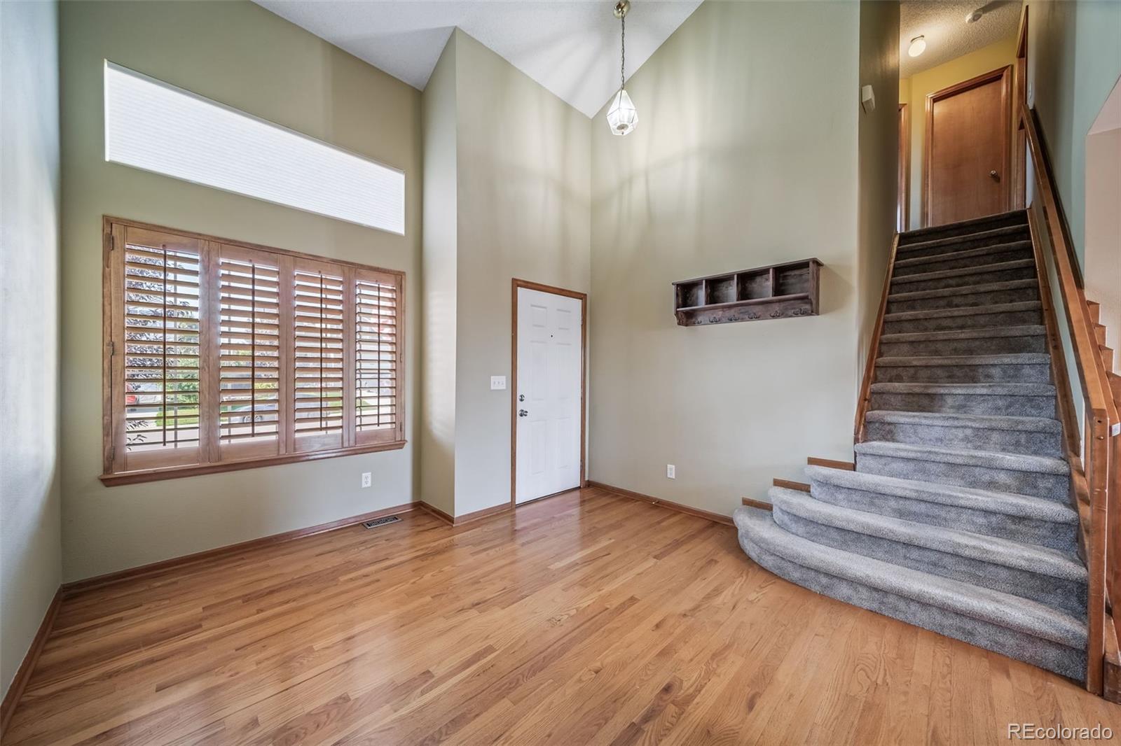 Castle Rock, Colorado, 80104, United States, 3 Bedrooms Bedrooms, ,3 BathroomsBathrooms,Residential,For Sale,1938878