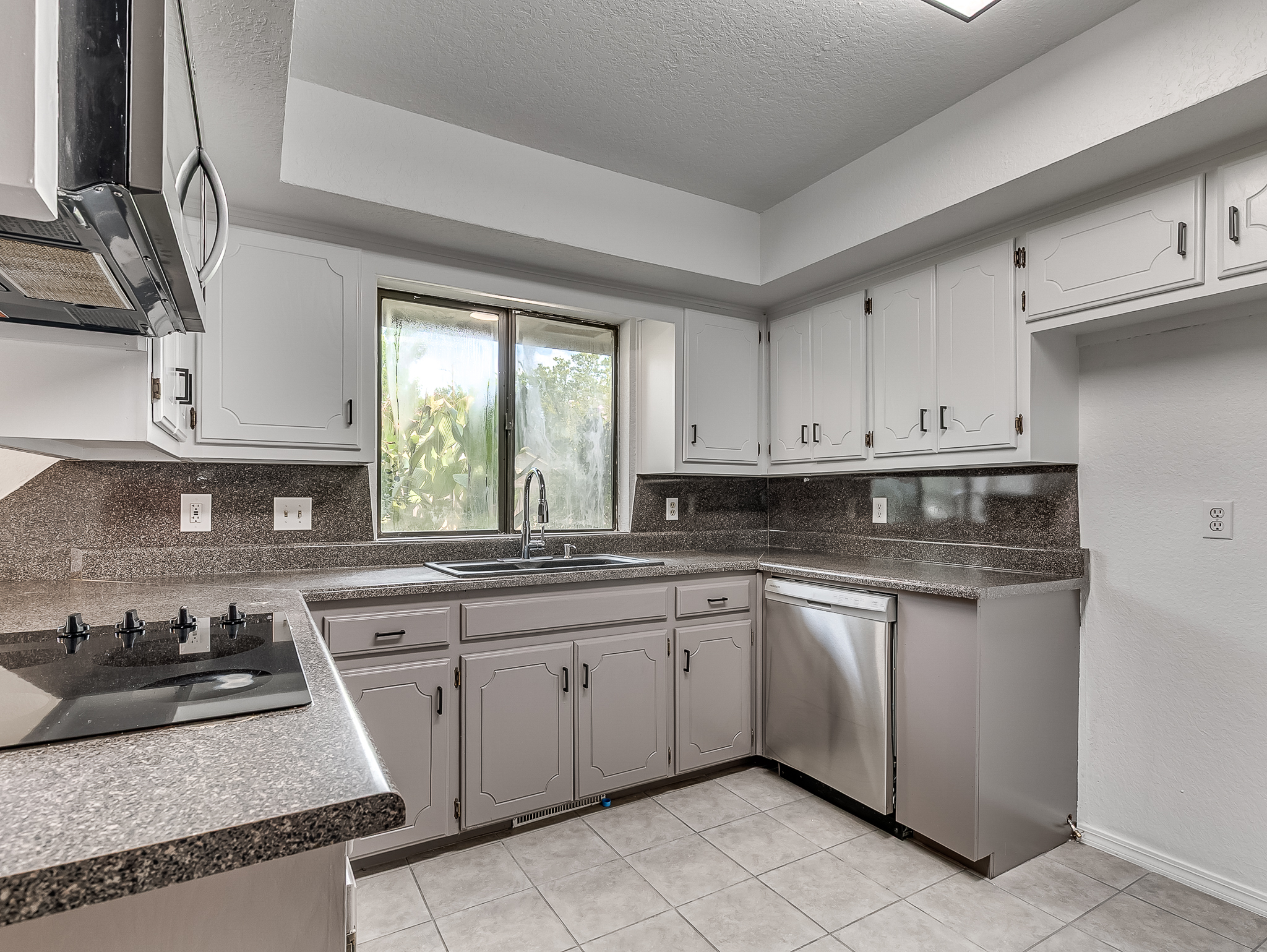 1509 Sand Springs Trail, Edmond, OK 73013 - 物件實景