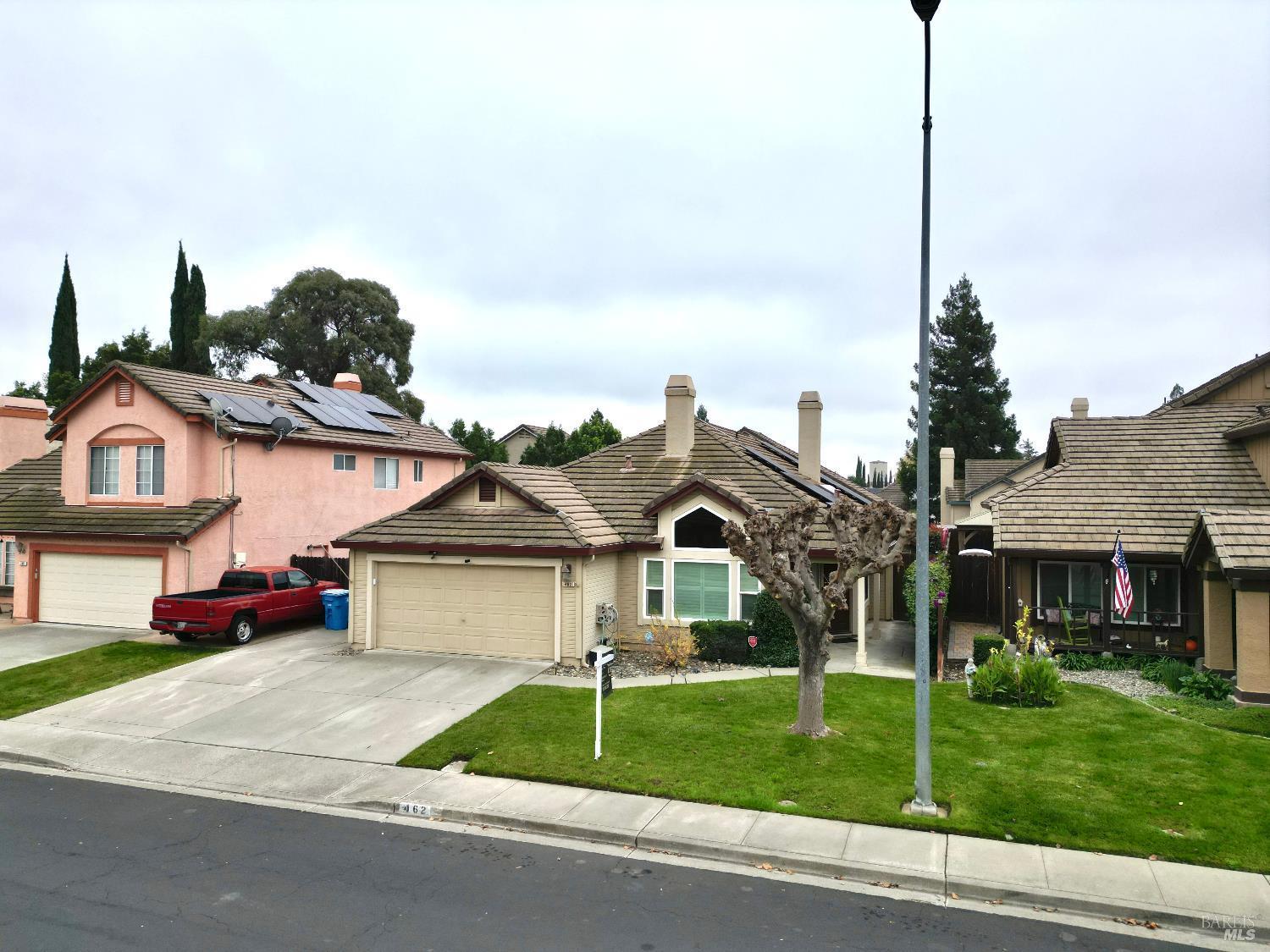 Vacaville, California, 95687, United States, 3 Bedrooms Bedrooms, ,2 BathroomsBathrooms,Residential,For Sale,1998068