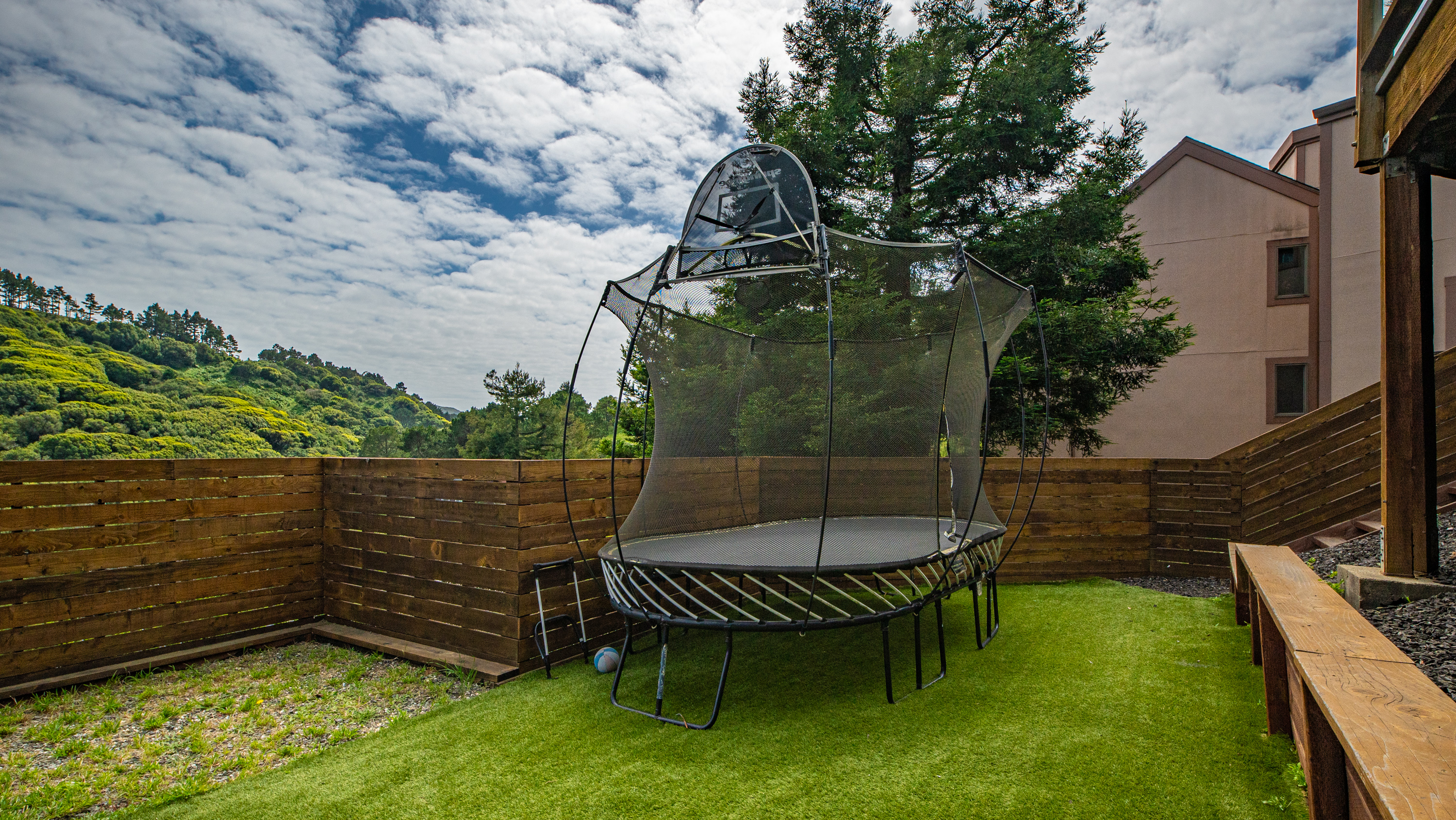 Contempary Hillside Living - 物件實景