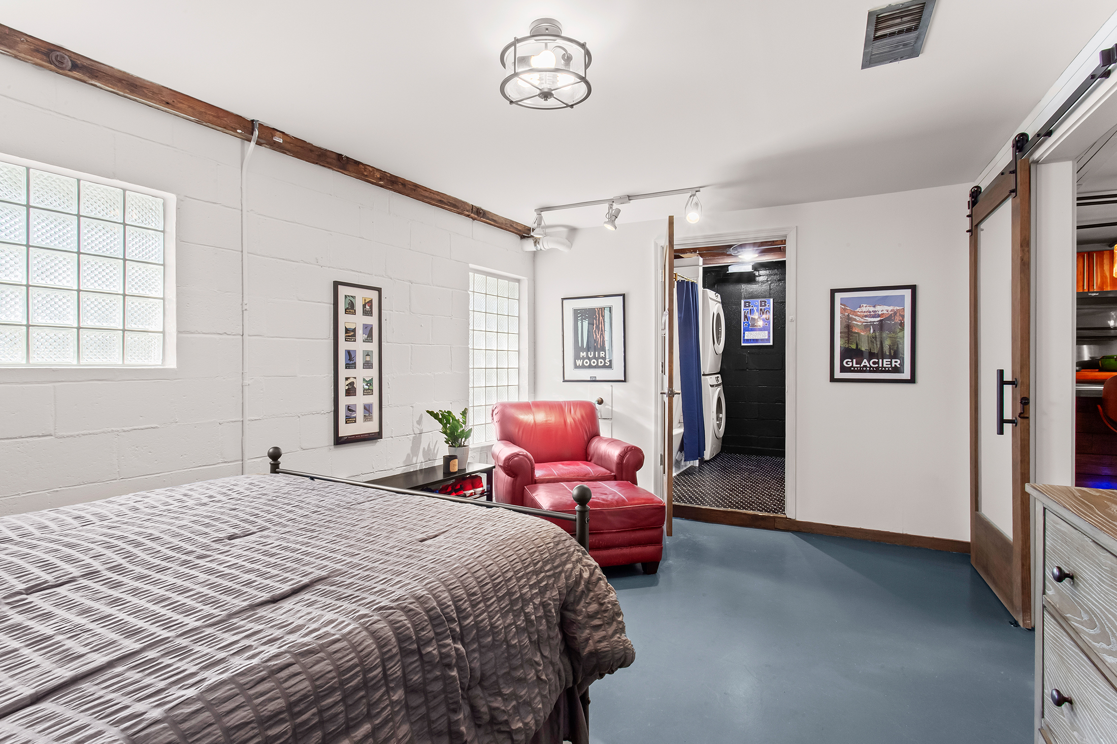  Stunning Loft Living Tucked Away in Candler Park - 物件實景
