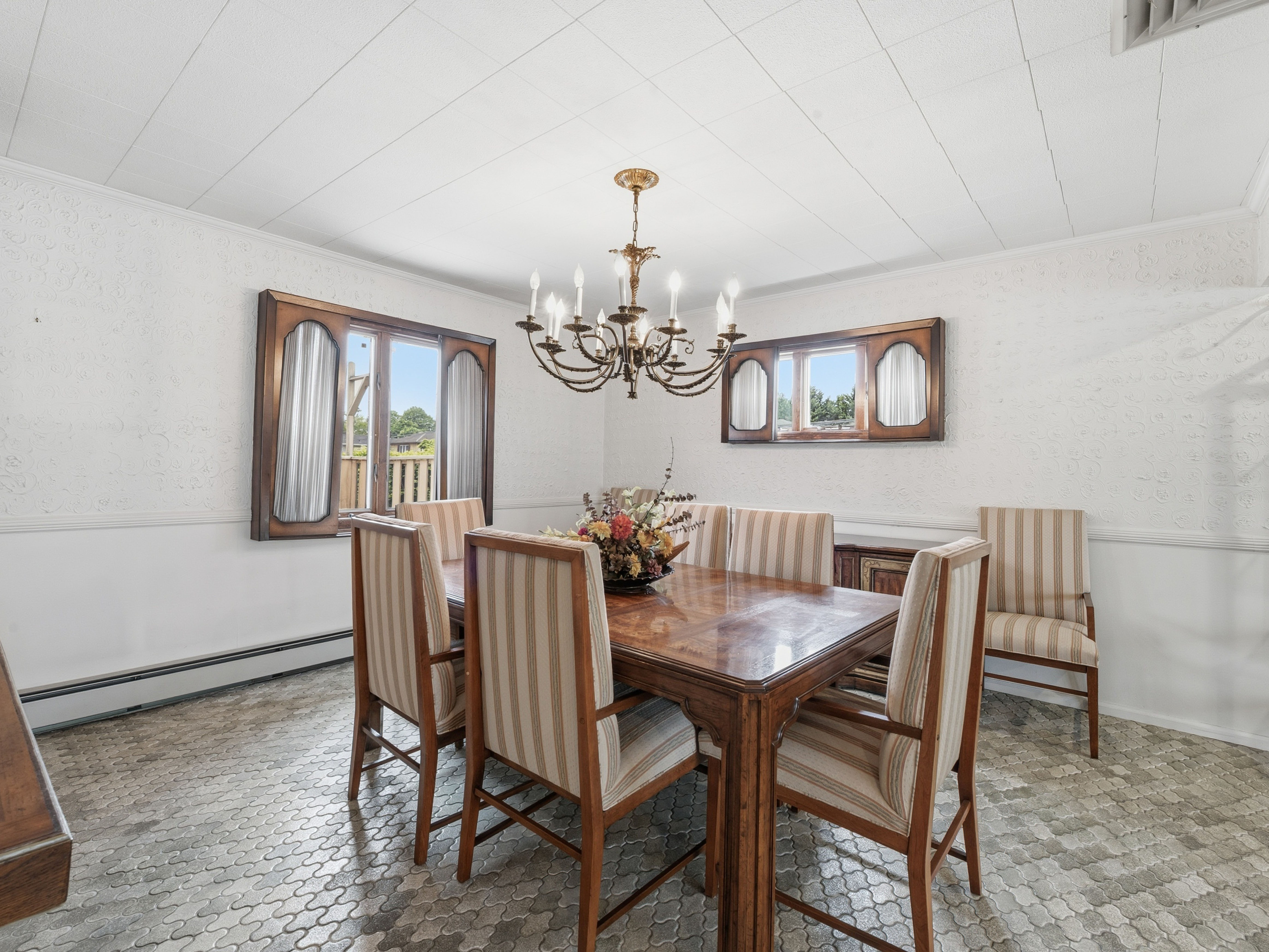  70 Polo Road, Massapequa, NY 11758 - 物件實景