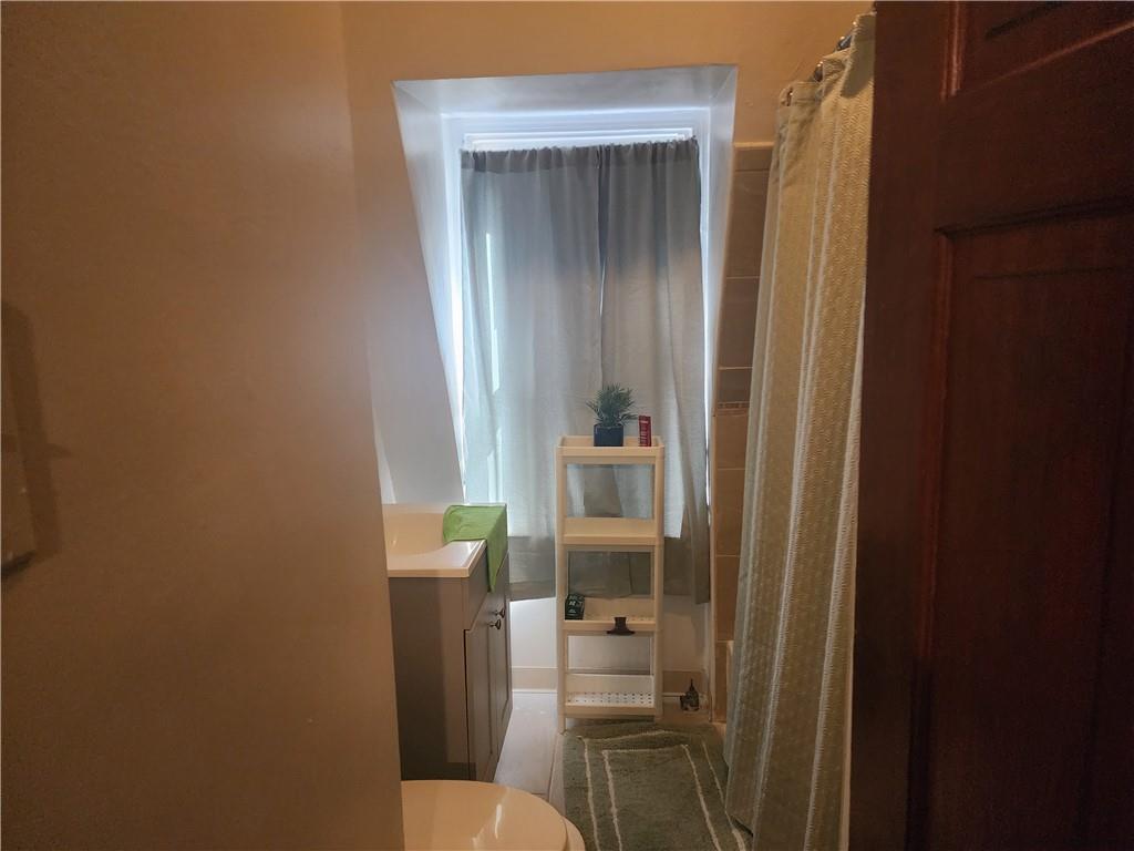 Providence, Rhode Island, 02907, United States, 9 Bedrooms Bedrooms, ,5 BathroomsBathrooms,Residential,For Sale,1930553