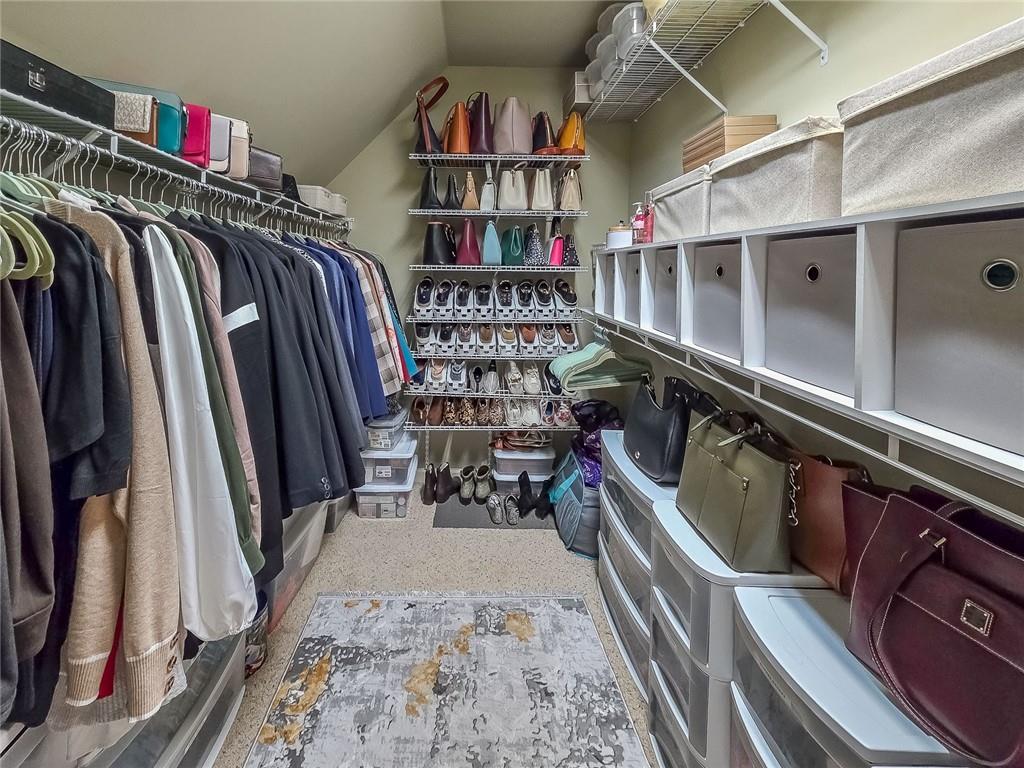 Buford, Georgia, 30519, United States, 5 Bedrooms Bedrooms, ,3 BathroomsBathrooms,Residential,For Sale,2013973