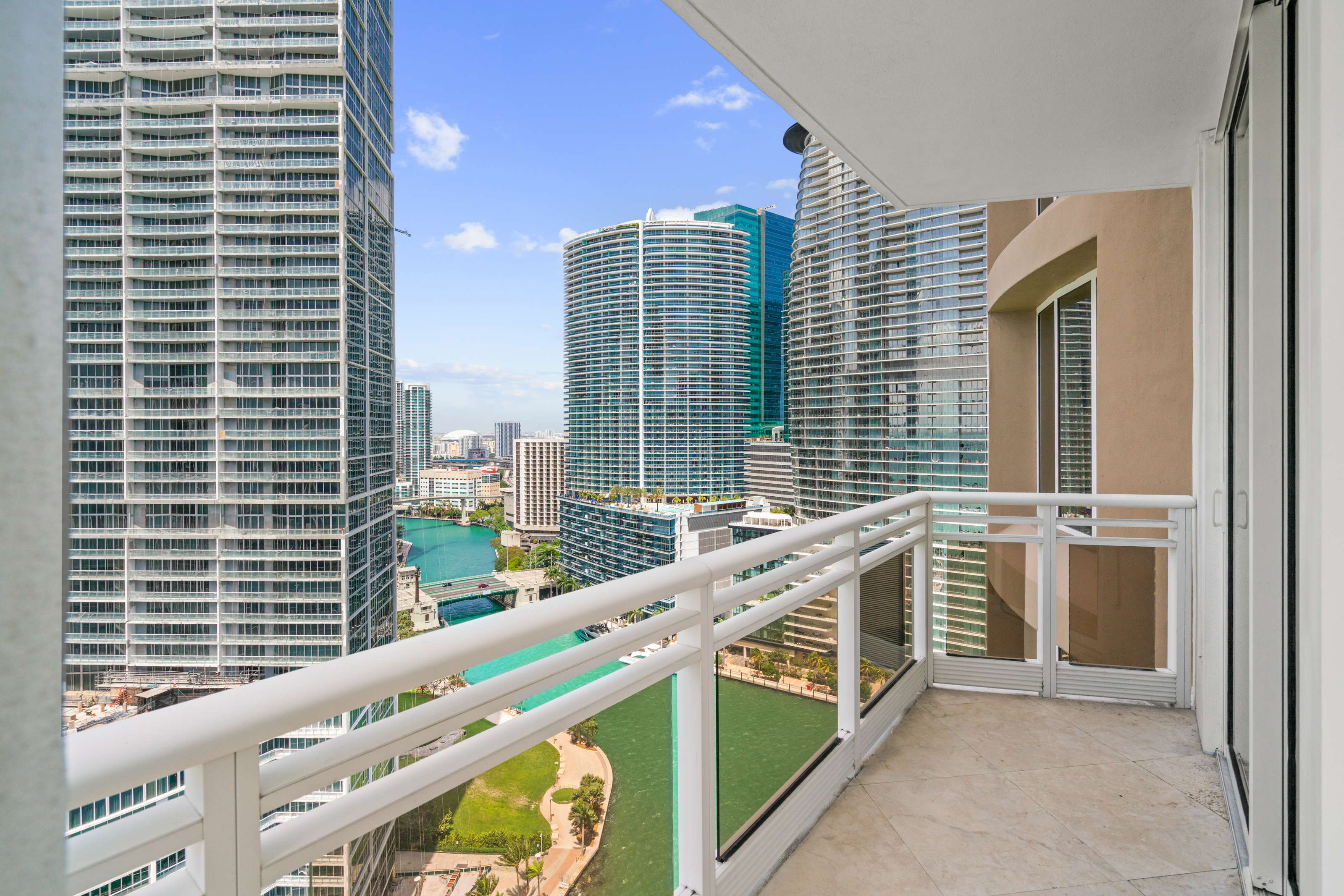  901 Brickell Key Blvd, Miami, FL, 33131 - 物件實景
