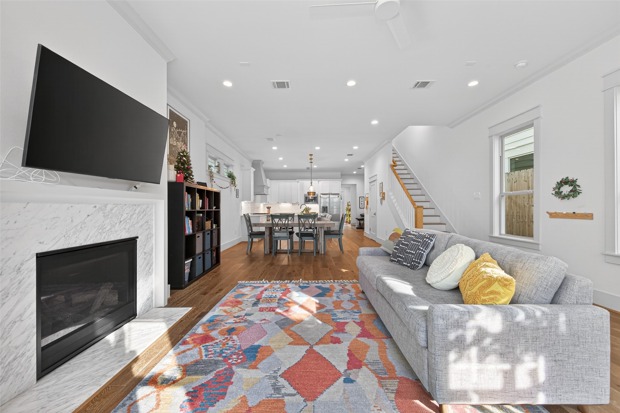  515 W 25th Street #1 - 物件實景
