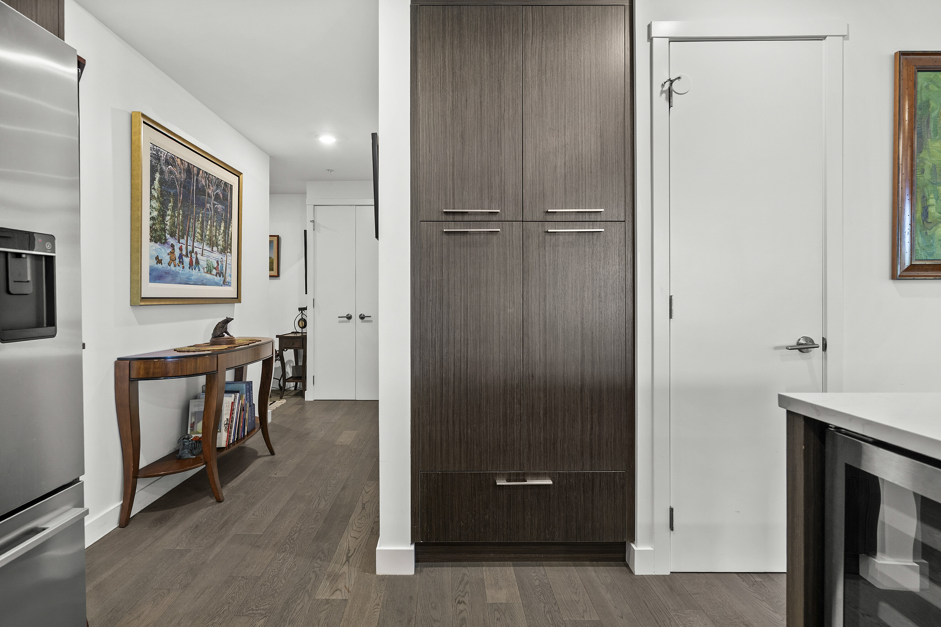  88 9 Street NE #122 - 物件實景