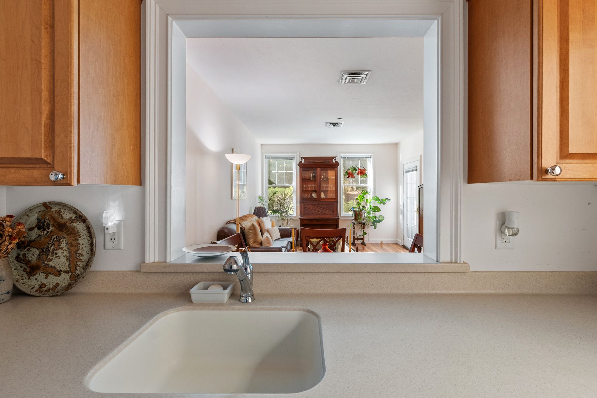  27 Hartland Way, Acton, MA, 01720 - 物件實景