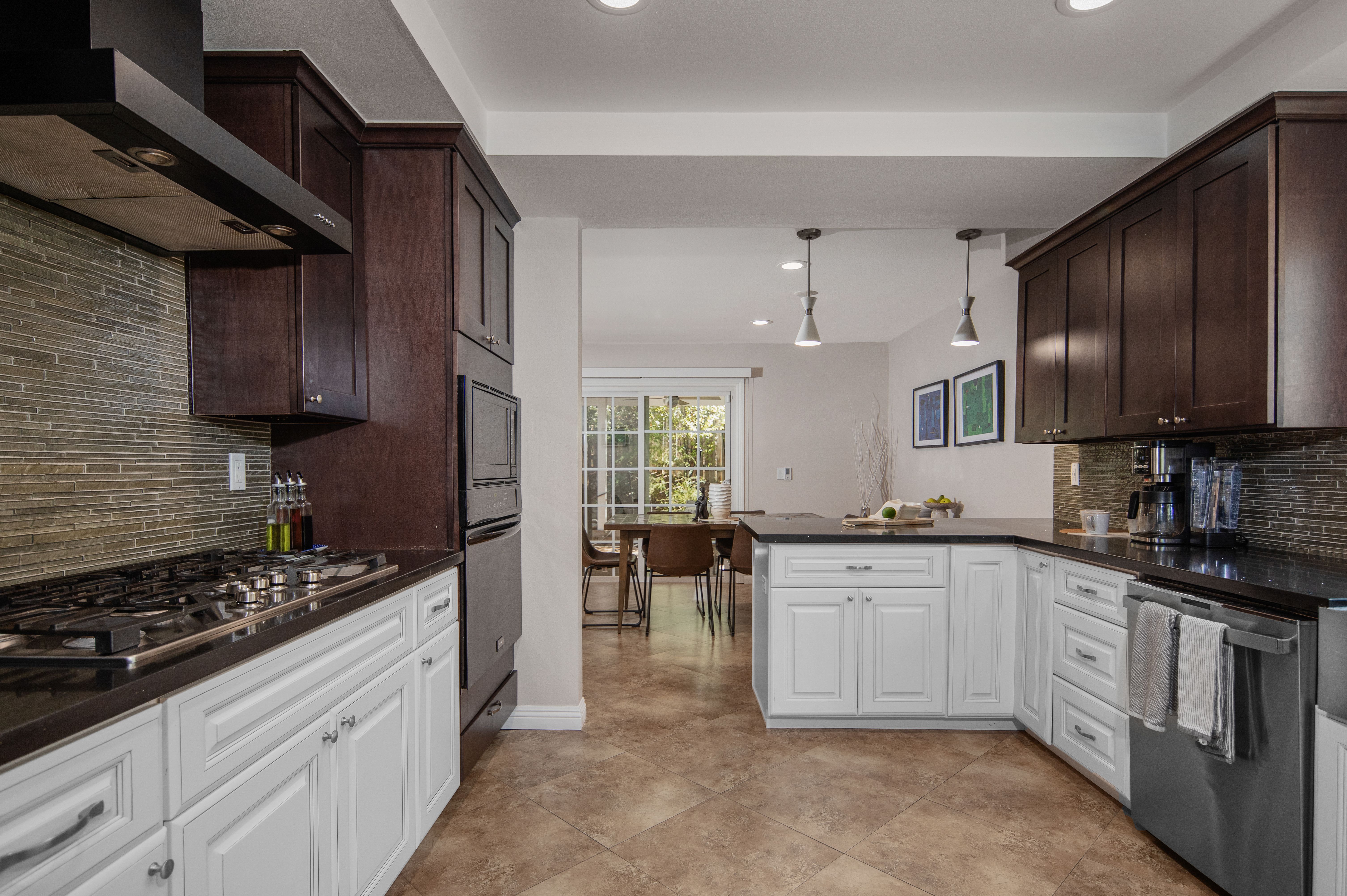  24762 Glenwood Drive, Lake Forest, CA 92630 - 物件實景