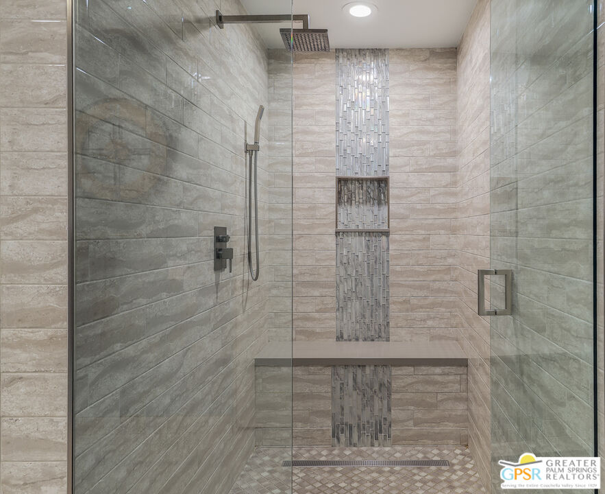 Palm Springs, California, 92264, United States, 2 Bedrooms Bedrooms, ,2 BathroomsBathrooms,Residential,For Sale,1989572