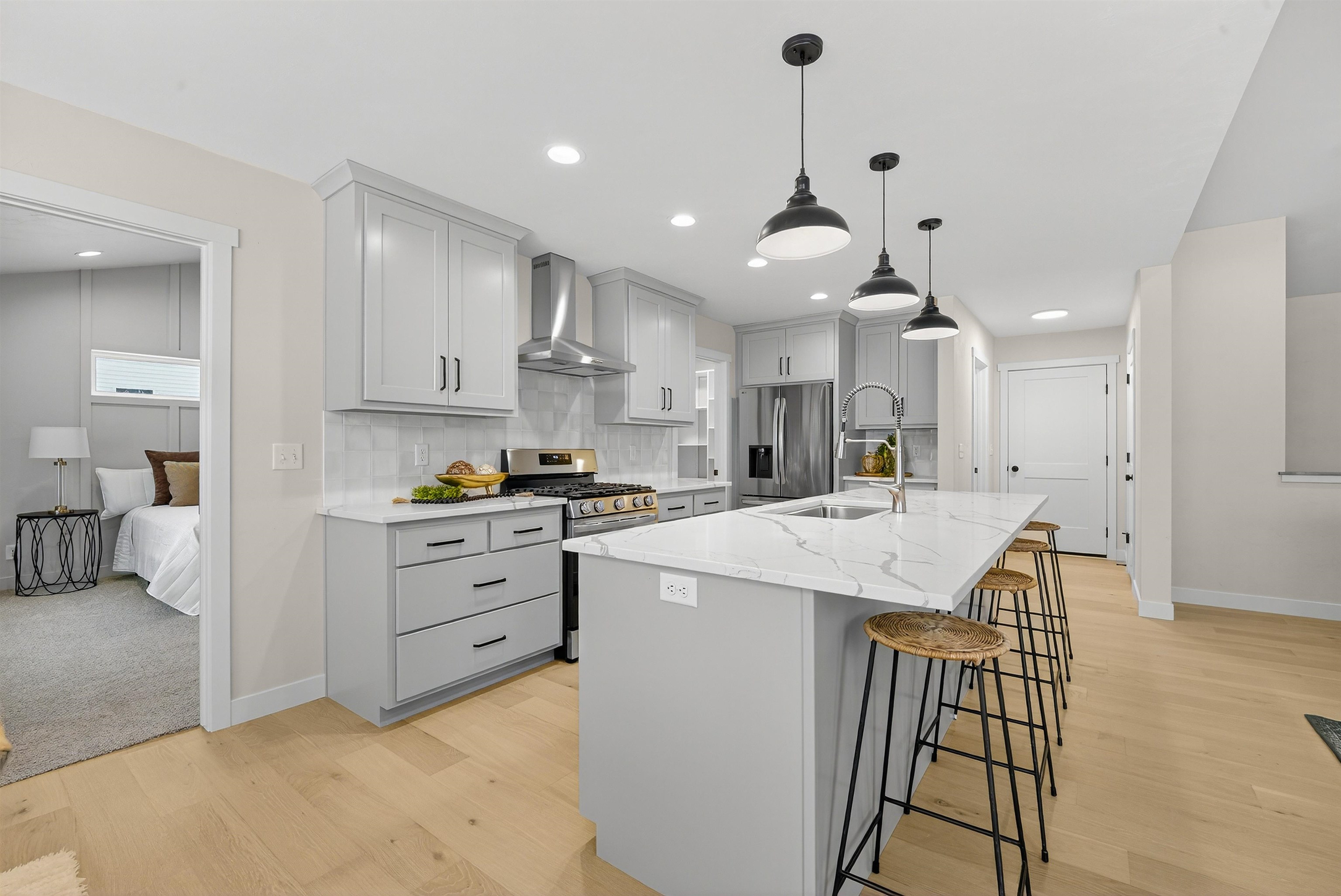 MENASHA, Wisconsin, 54952, United States, 4 Bedrooms Bedrooms, ,3 BathroomsBathrooms,Residential,For Sale,1995697