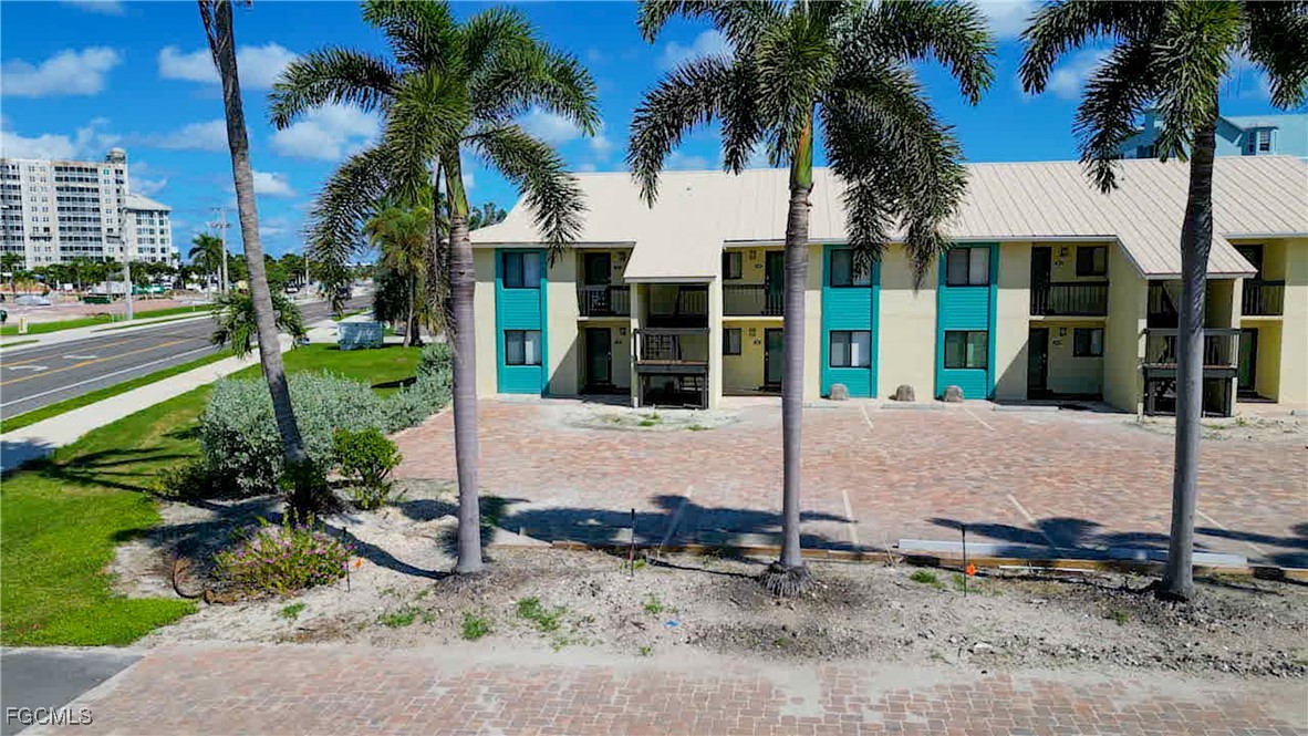 Fort Myers Beach, Florida, 33931, United States, 2 Bedrooms Bedrooms, ,2 BathroomsBathrooms,Residential,For Sale,2009064