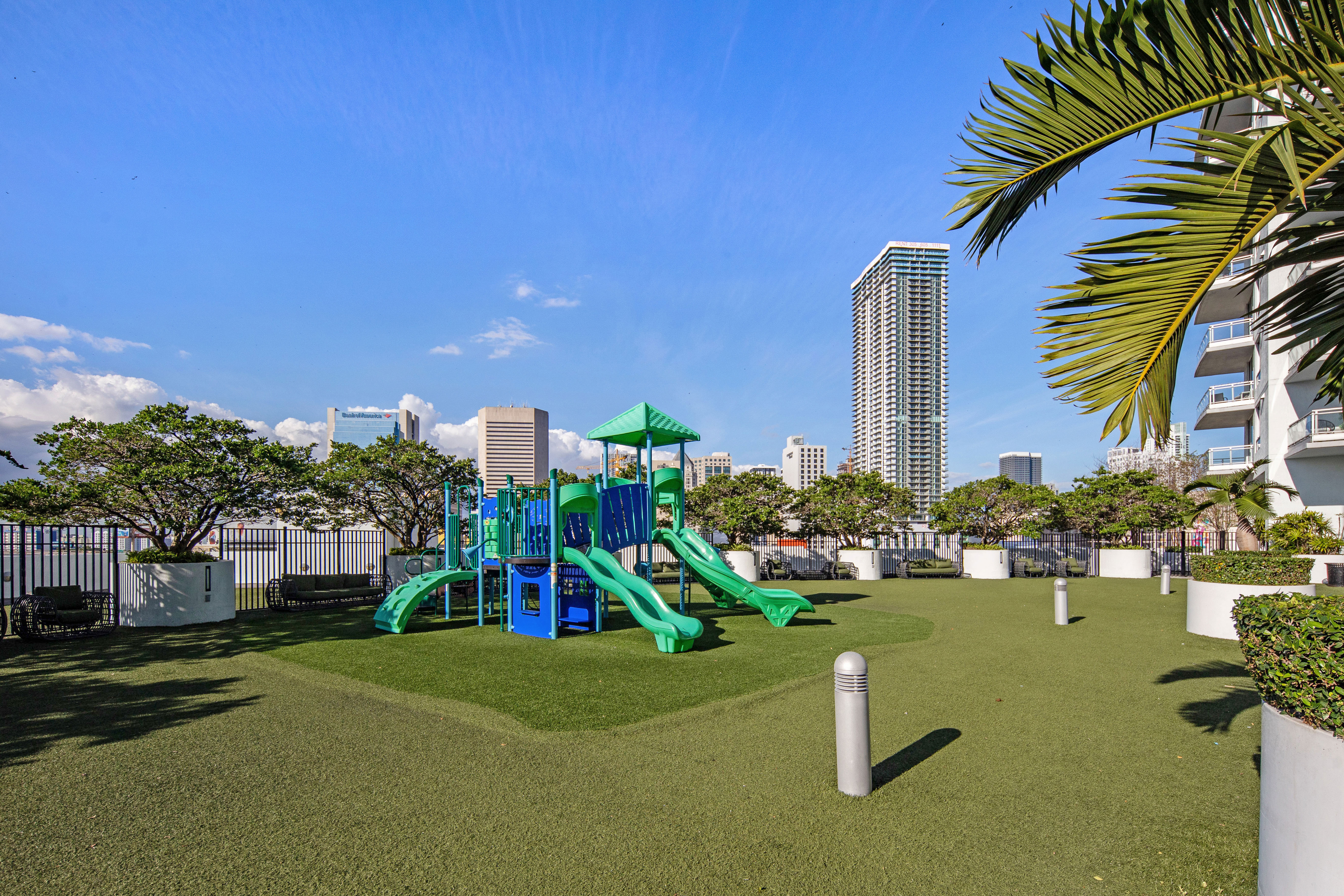  90 Sw 3rd St,Miami, FL, 33130 - 物件實景