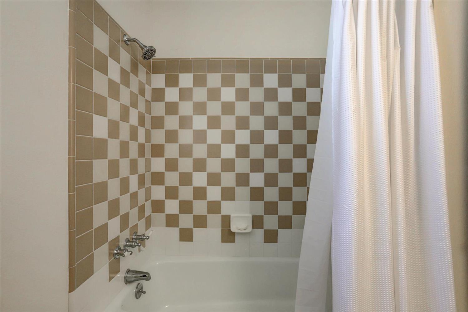 Nevada City, California, 95959, United States, 3 Bedrooms Bedrooms, ,3 BathroomsBathrooms,Residential,For Sale,1858077