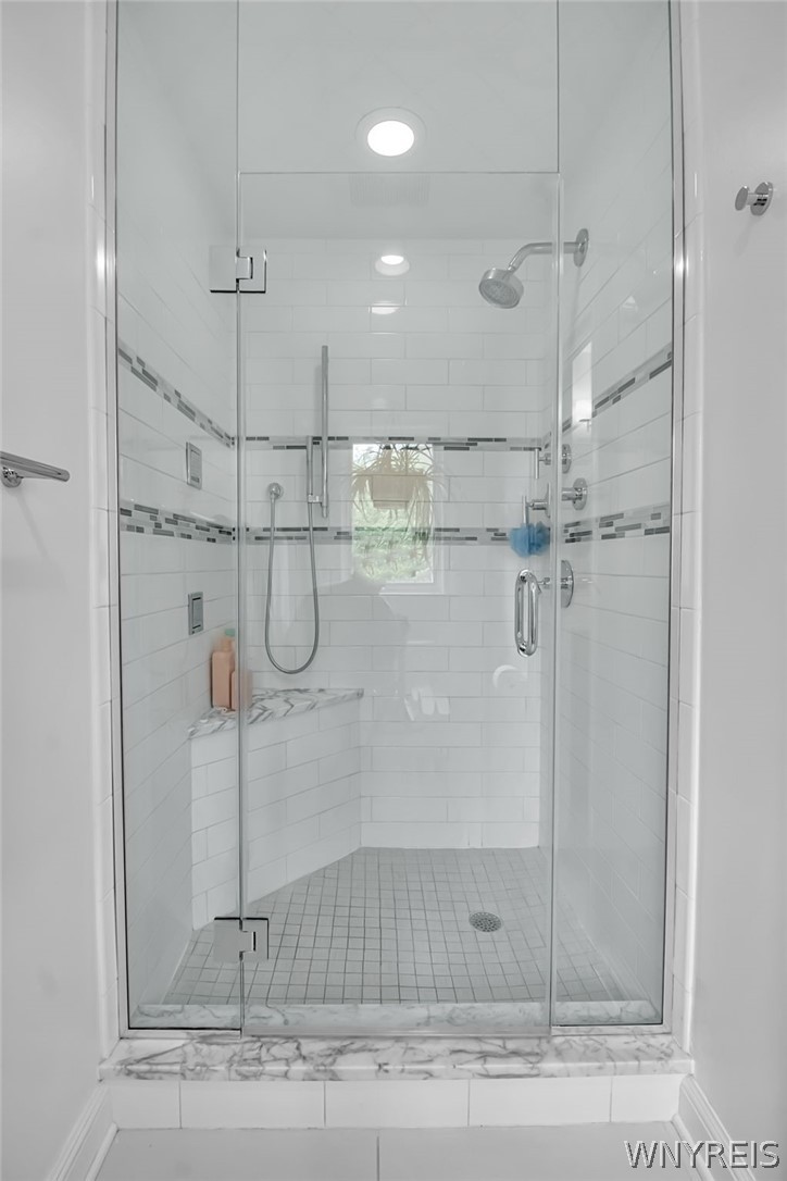 Amherst, New York, 14221, United States, 4 Bedrooms Bedrooms, ,3 BathroomsBathrooms,Residential,For Sale,2048049