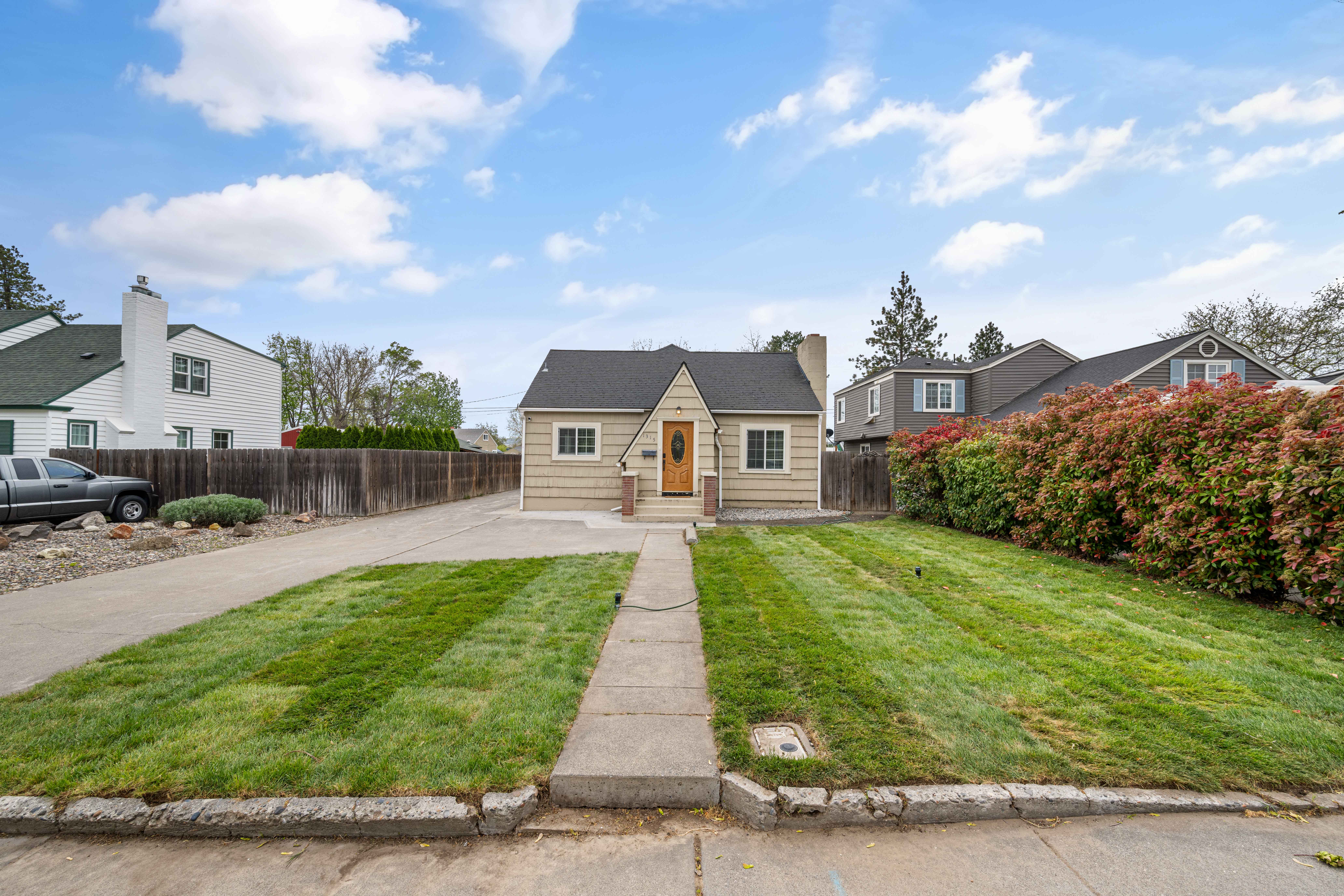  Turn Key Charm with Primary Suite and Loft - 物件實景