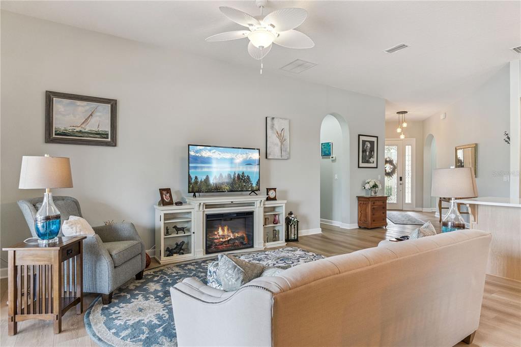 Daytona Beach, Florida, 32124, United States, 3 Bedrooms Bedrooms, ,2 BathroomsBathrooms,Residential,For Sale,1999132