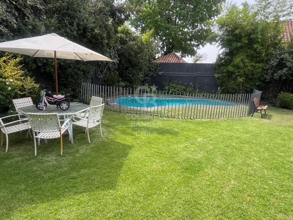 Lo Barnechea, Chile, 5 Bedrooms Bedrooms, ,3 BathroomsBathrooms,Residential,For Sale,1736947