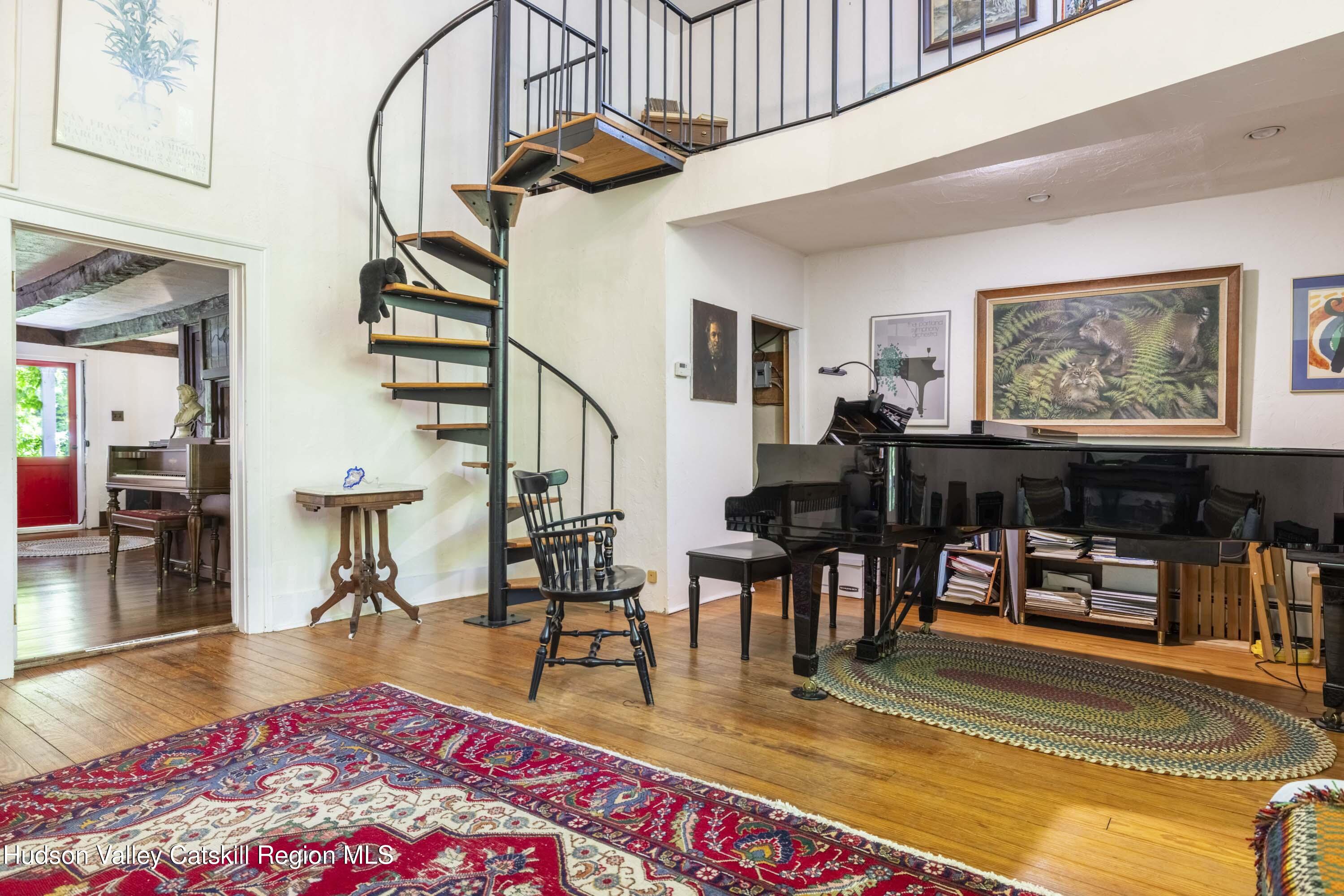 Saugerties, New York, 12477, United States, 2 Bedrooms Bedrooms, ,2 BathroomsBathrooms,Residential,For Sale,1827132