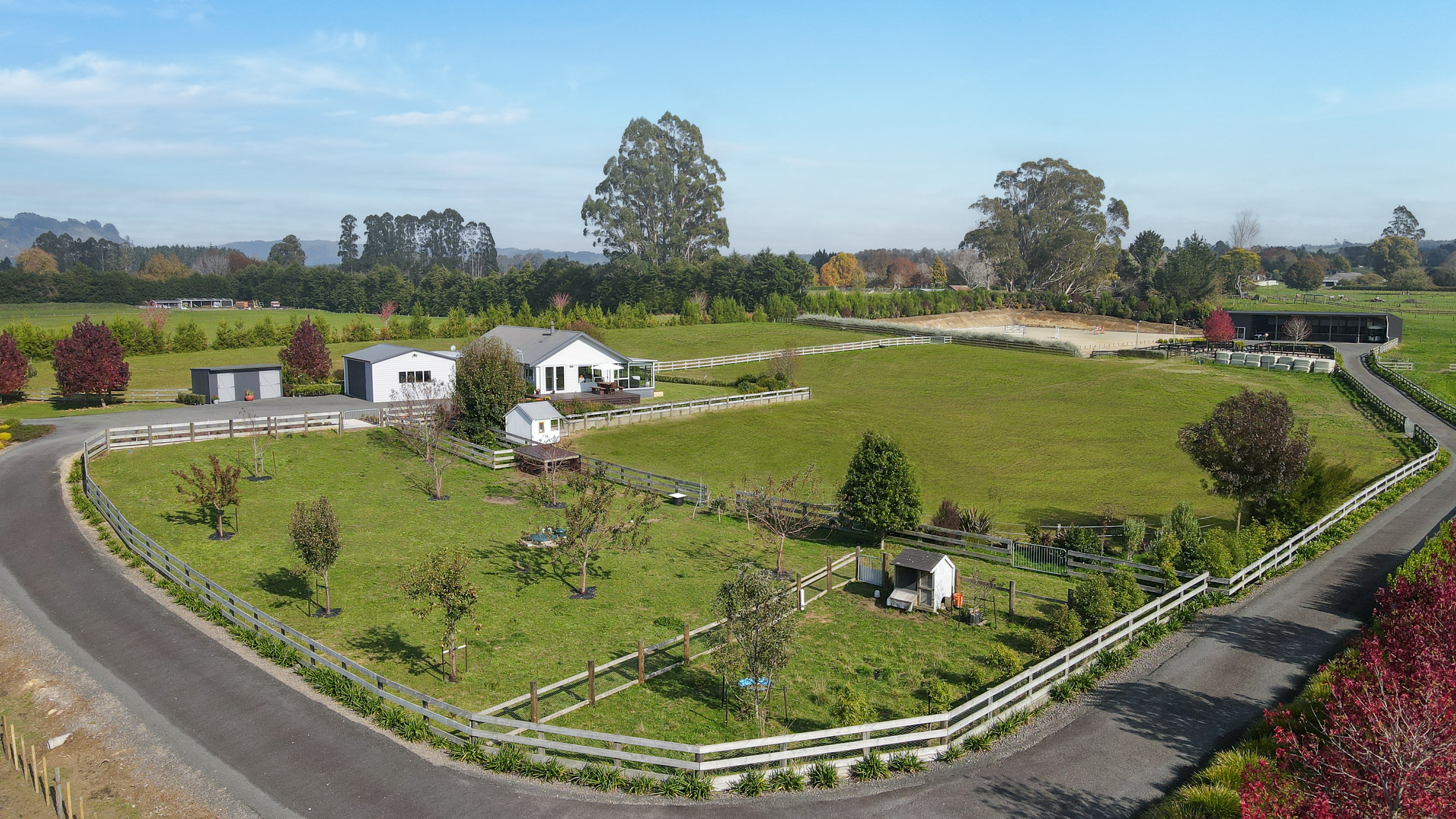  where  equestrian excellence meets lifestyle living - 物件實景