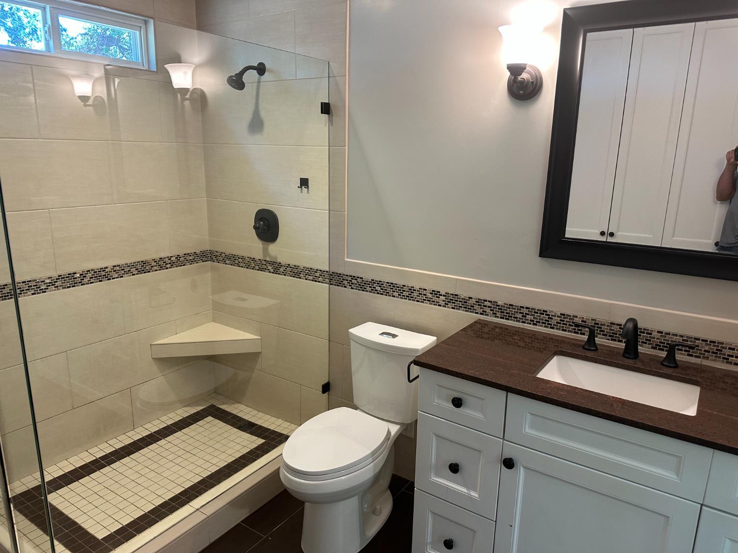 Shingle Springs, California, 95682, United States, 3 Bedrooms Bedrooms, ,2 BathroomsBathrooms,Residential,For Sale,1882228