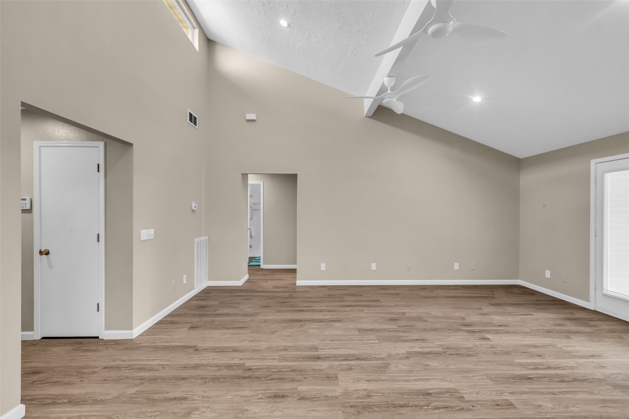 Willis, Texas, 77318, United States, 3 Bedrooms Bedrooms, ,2 BathroomsBathrooms,Residential,For Sale,1994579