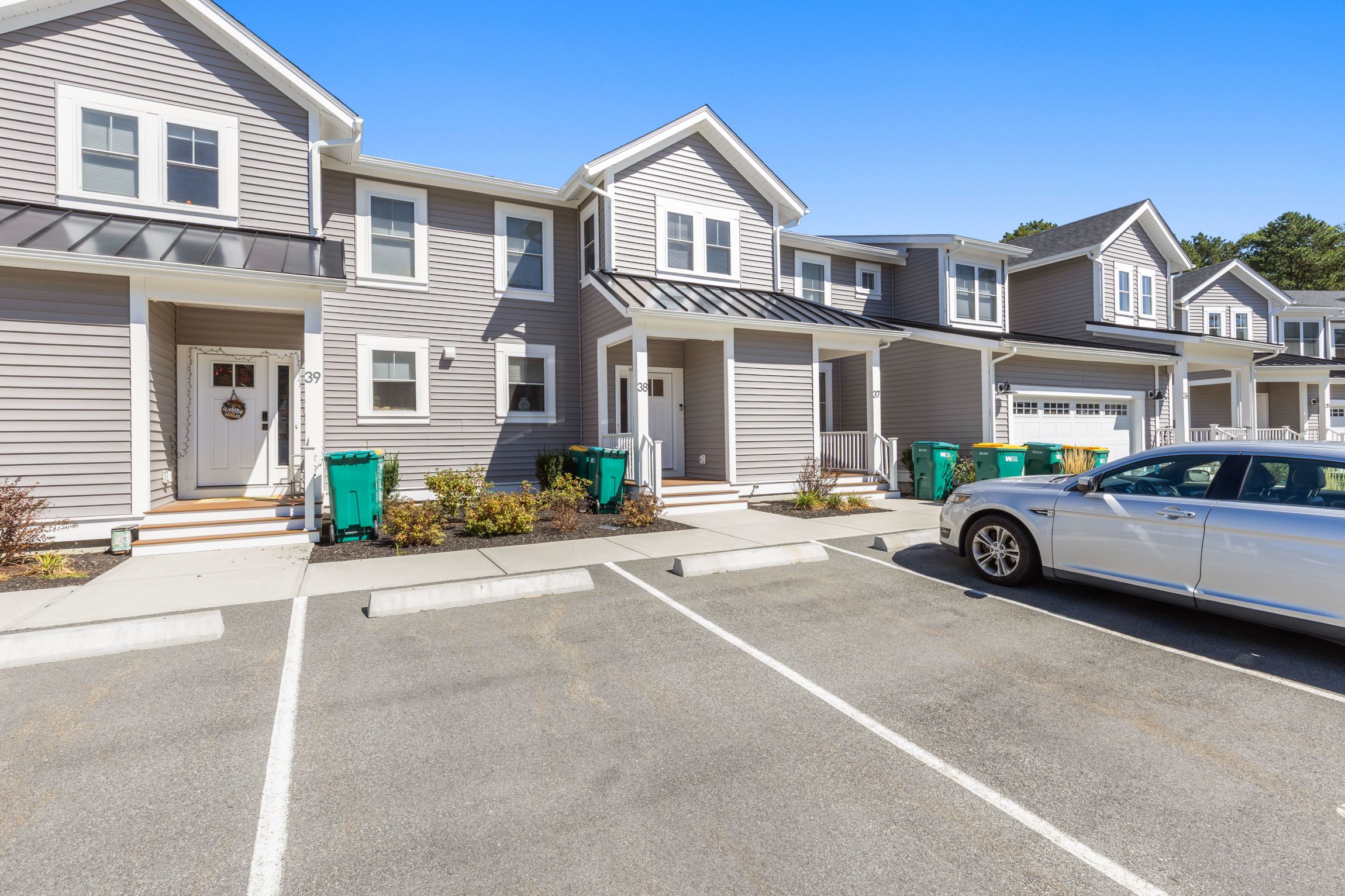  7 E Dexter Avenue, Unit 38, Woburn, MA, 01801 - 物件實景