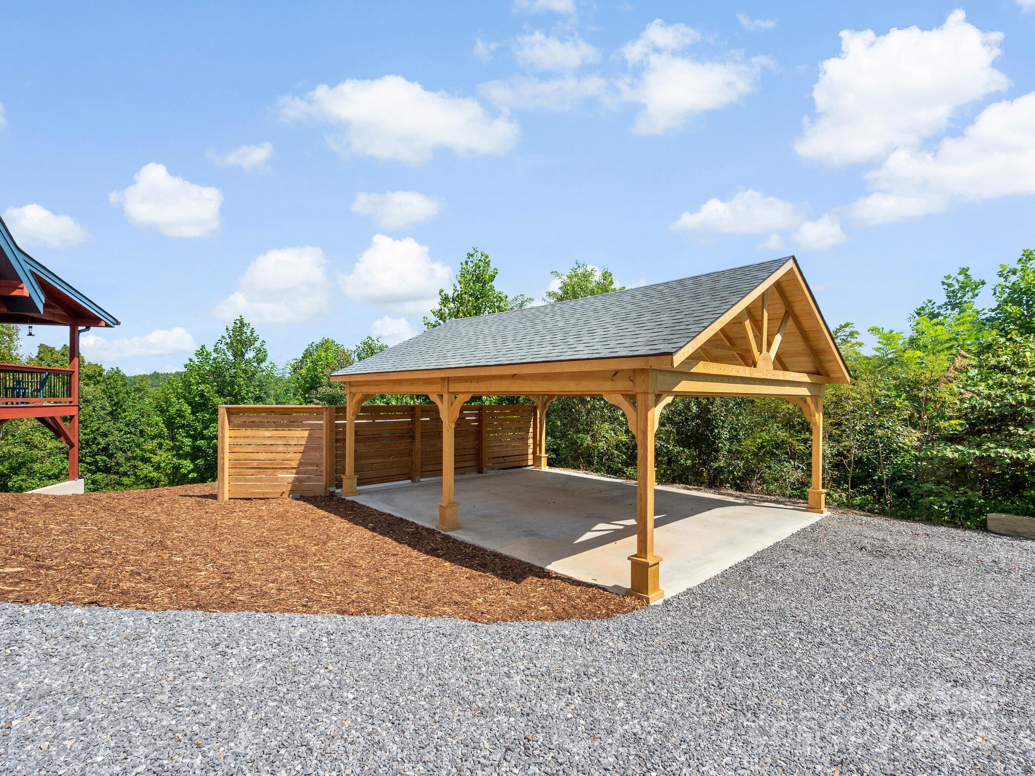 Nebo, North Carolina, 28761, United States, 3 Bedrooms Bedrooms, ,3 BathroomsBathrooms,Residential,For Sale,1996153