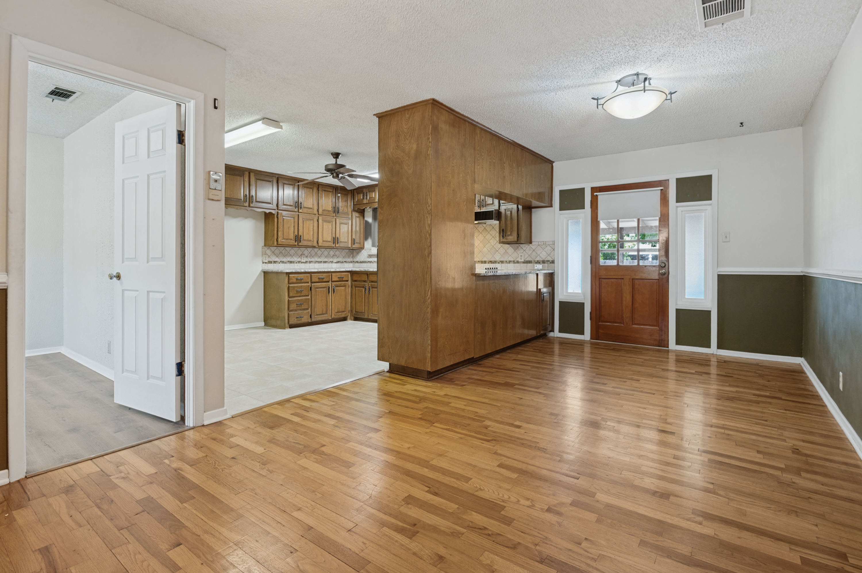  5020 Susan Lee Lane, North Richland Hills, TX, 76180 - 物件實景