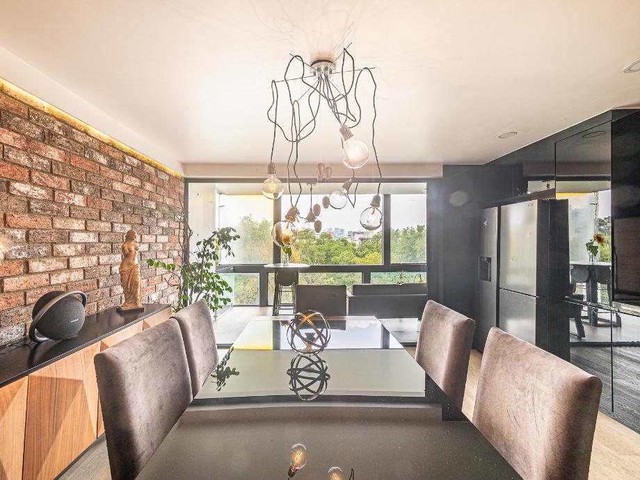 Cuauhtémoc, Ciudad de México, 06170, Mexico, 2 Bedrooms Bedrooms, ,3 BathroomsBathrooms,Residential,For Sale,1918021