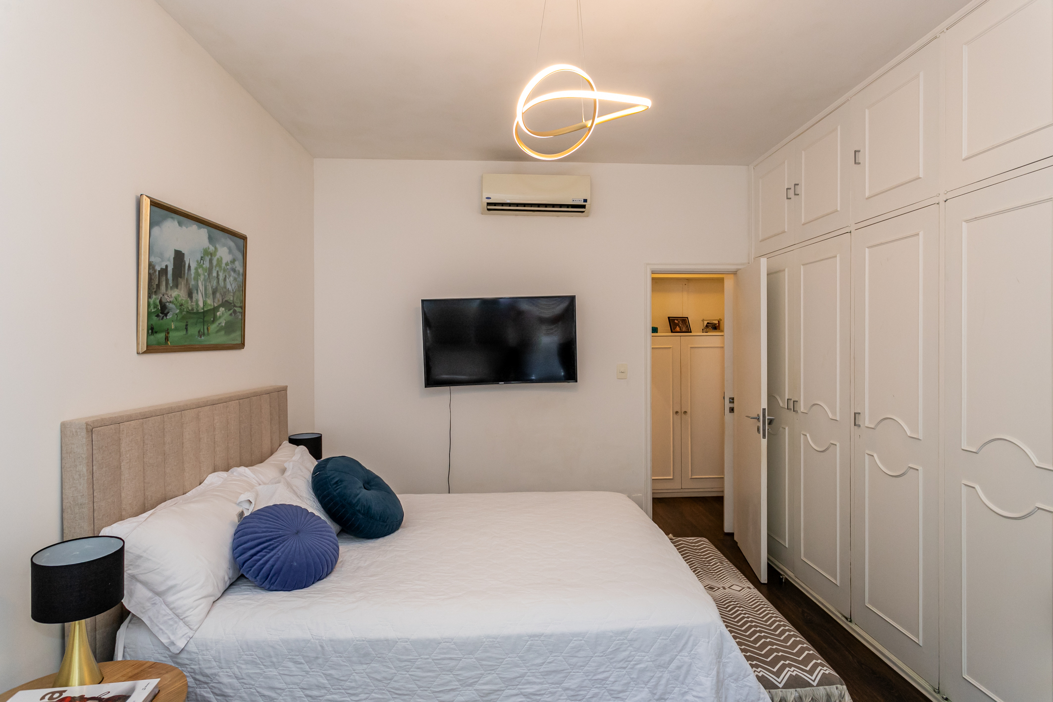  Bright and airy apartment in a highly desirable location - 物件實景