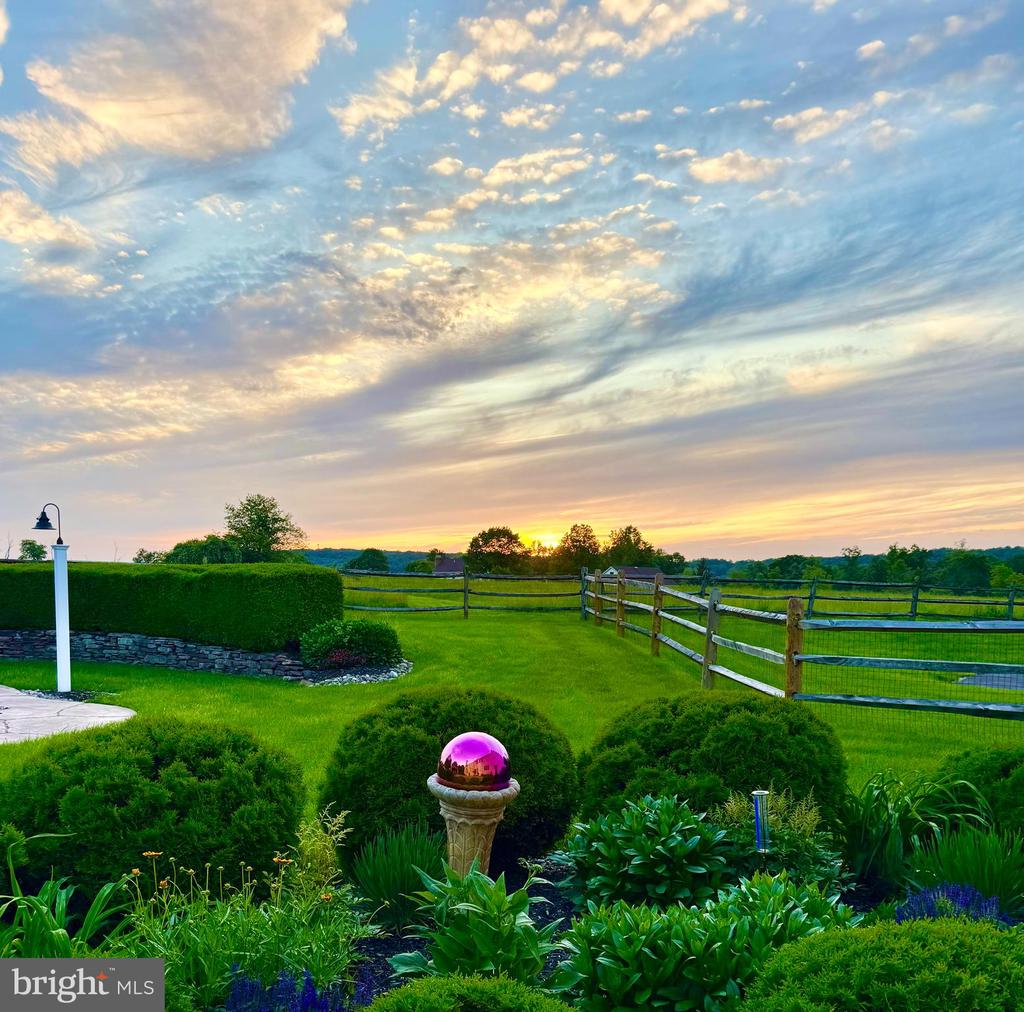 New Hope, Pennsylvania, 18938, United States, 4 Bedrooms Bedrooms, ,4 BathroomsBathrooms,Residential,For Sale,2003111