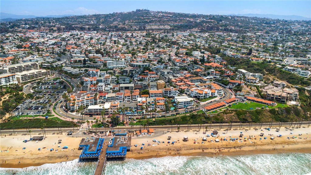 San Clemente, California, 92672, United States, 2 Bedrooms Bedrooms, ,3 BathroomsBathrooms,Residential,For Sale,1927203