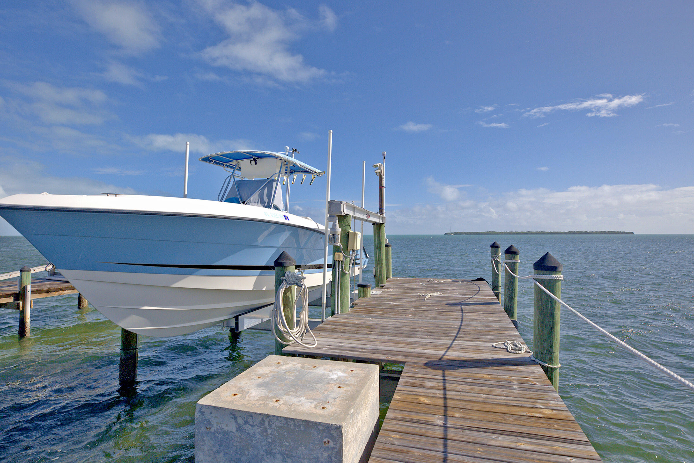 Tavernier, Florida, 33070, United States, 3 Bedrooms Bedrooms, ,2 BathroomsBathrooms,Residential,For Sale,1882347