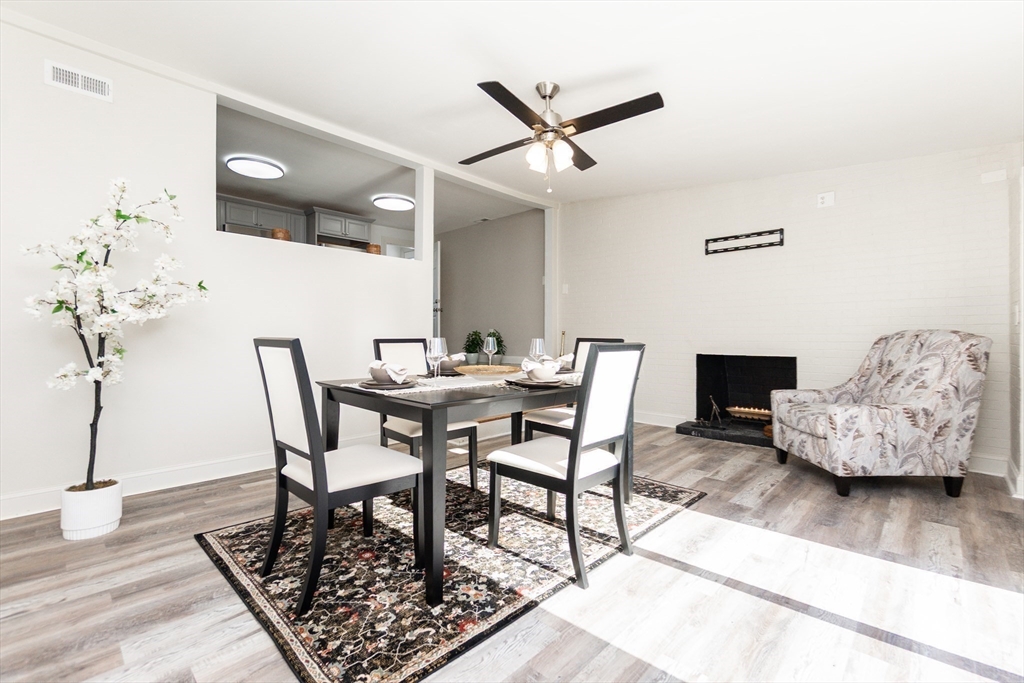 Peabody, Massachusetts, 01960, United States, 4 Bedrooms Bedrooms, ,3 BathroomsBathrooms,Residential,For Sale,1995158