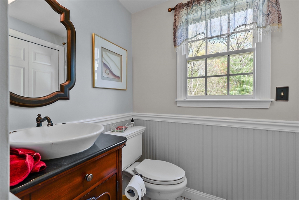 Attleboro, Massachusetts, 02703, United States, 4 Bedrooms Bedrooms, ,4 BathroomsBathrooms,Residential,For Sale,1880500